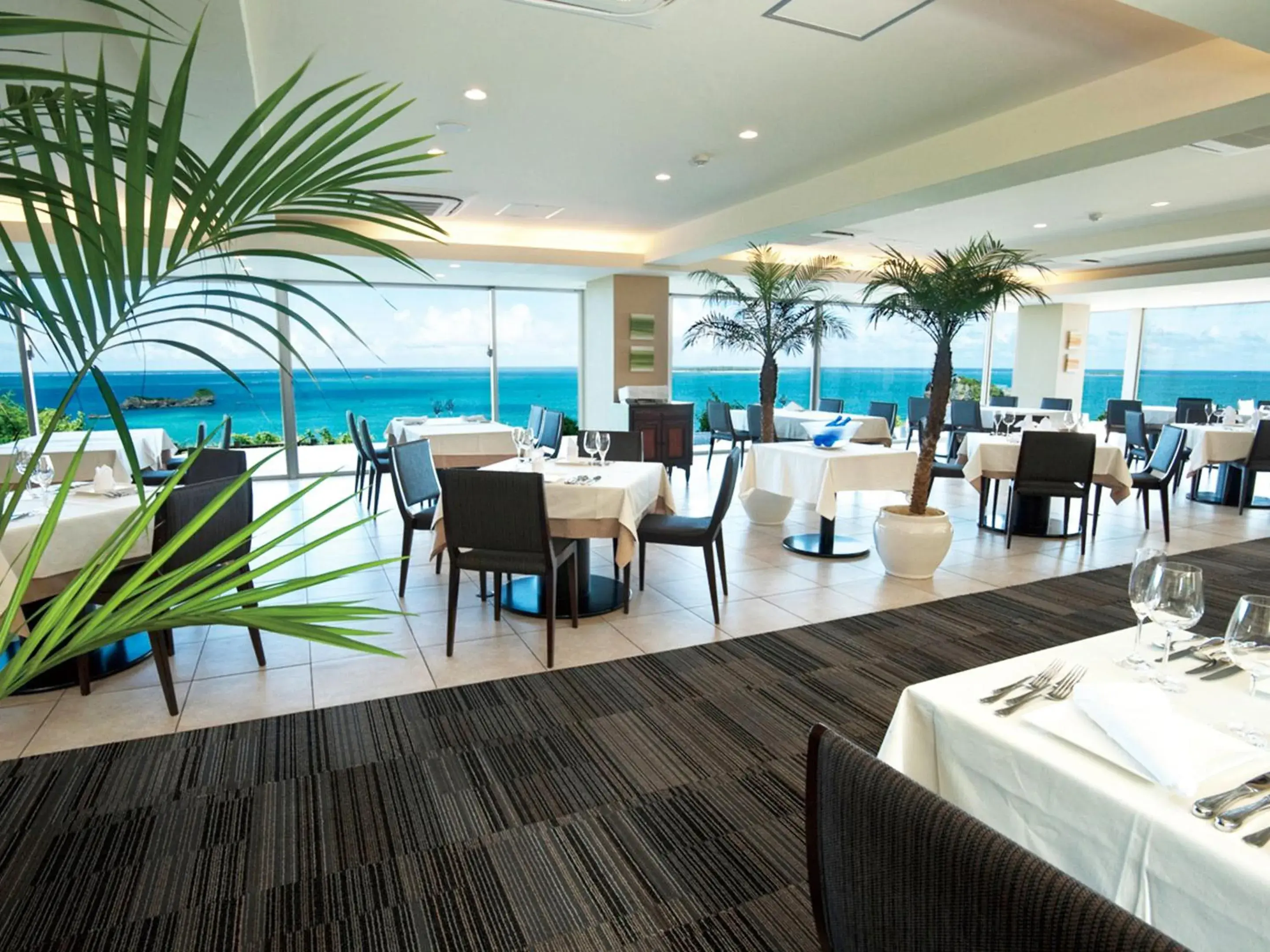 Restaurant/places to eat in Hotel Hamahigashima Resort Restaurant/places to eat in Hotel Hamahigashima Resort