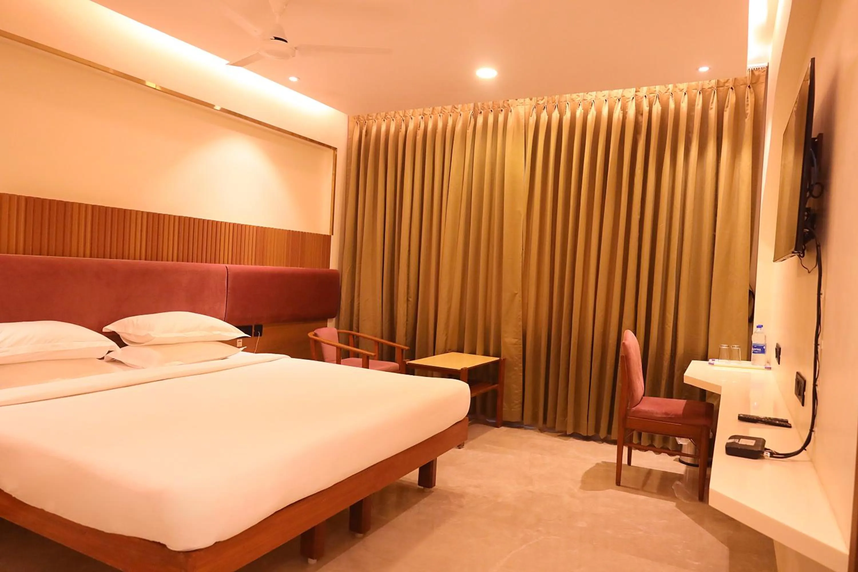 Bed in Hotel Surguru