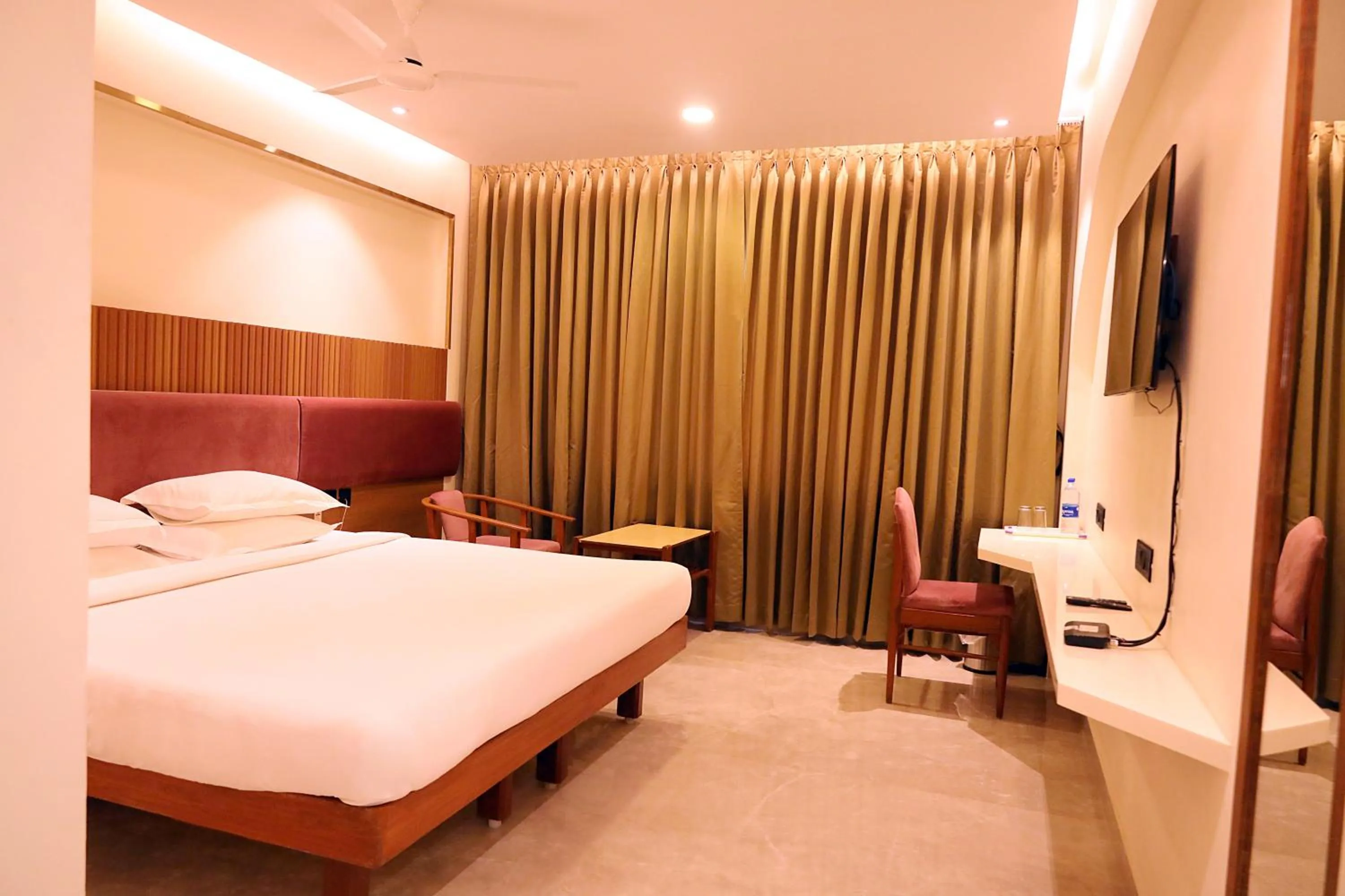 Bed in Hotel Surguru