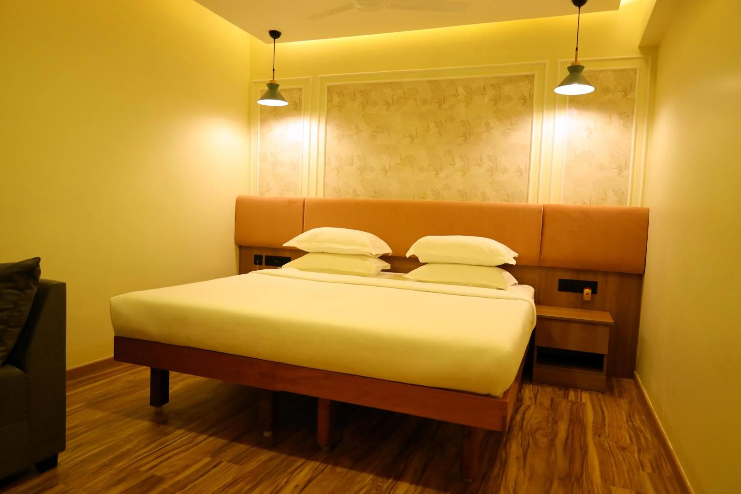 Bed in Hotel Surguru