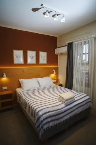 No 22 Riders' Inn