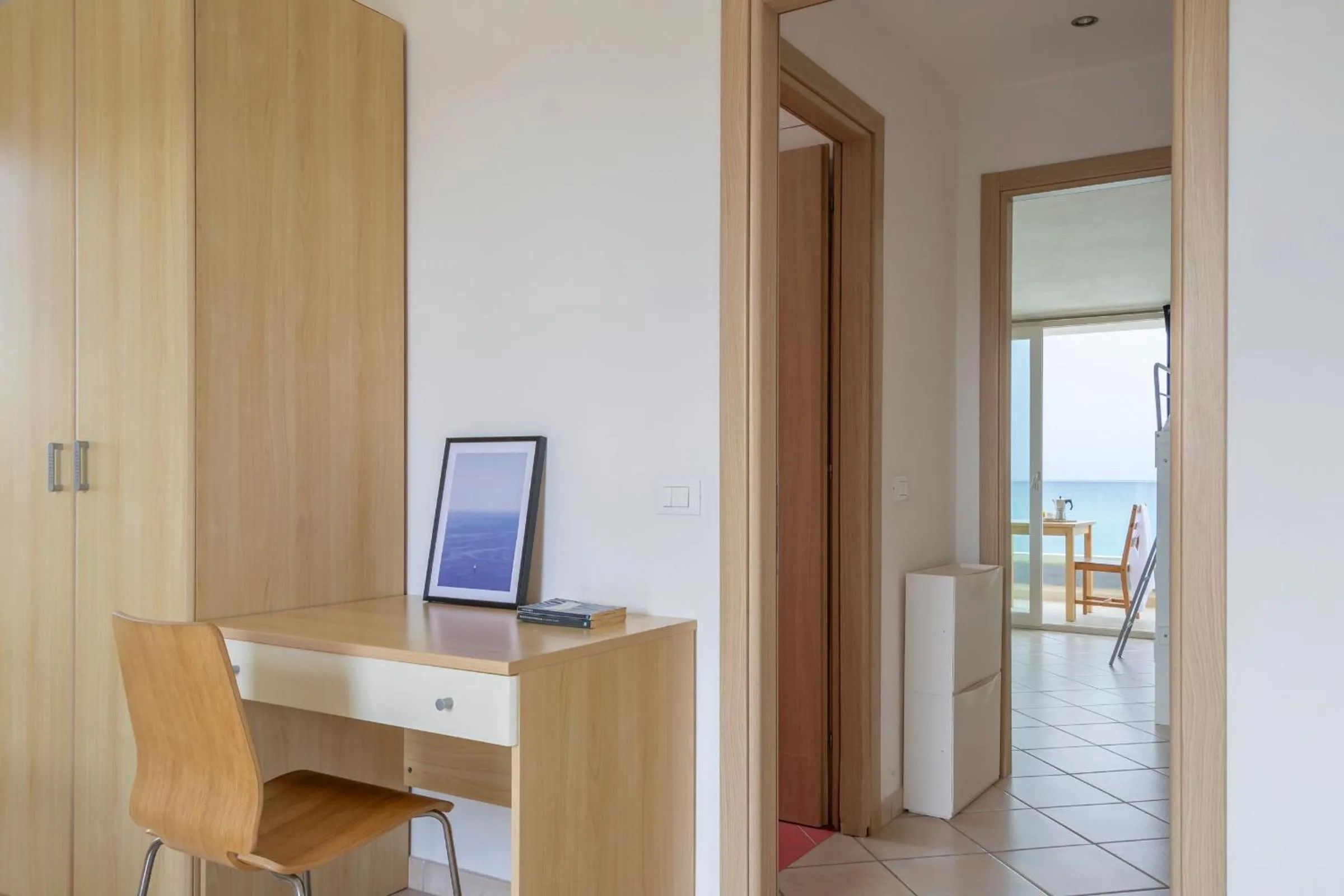 Photo of the whole room in Residence Solar