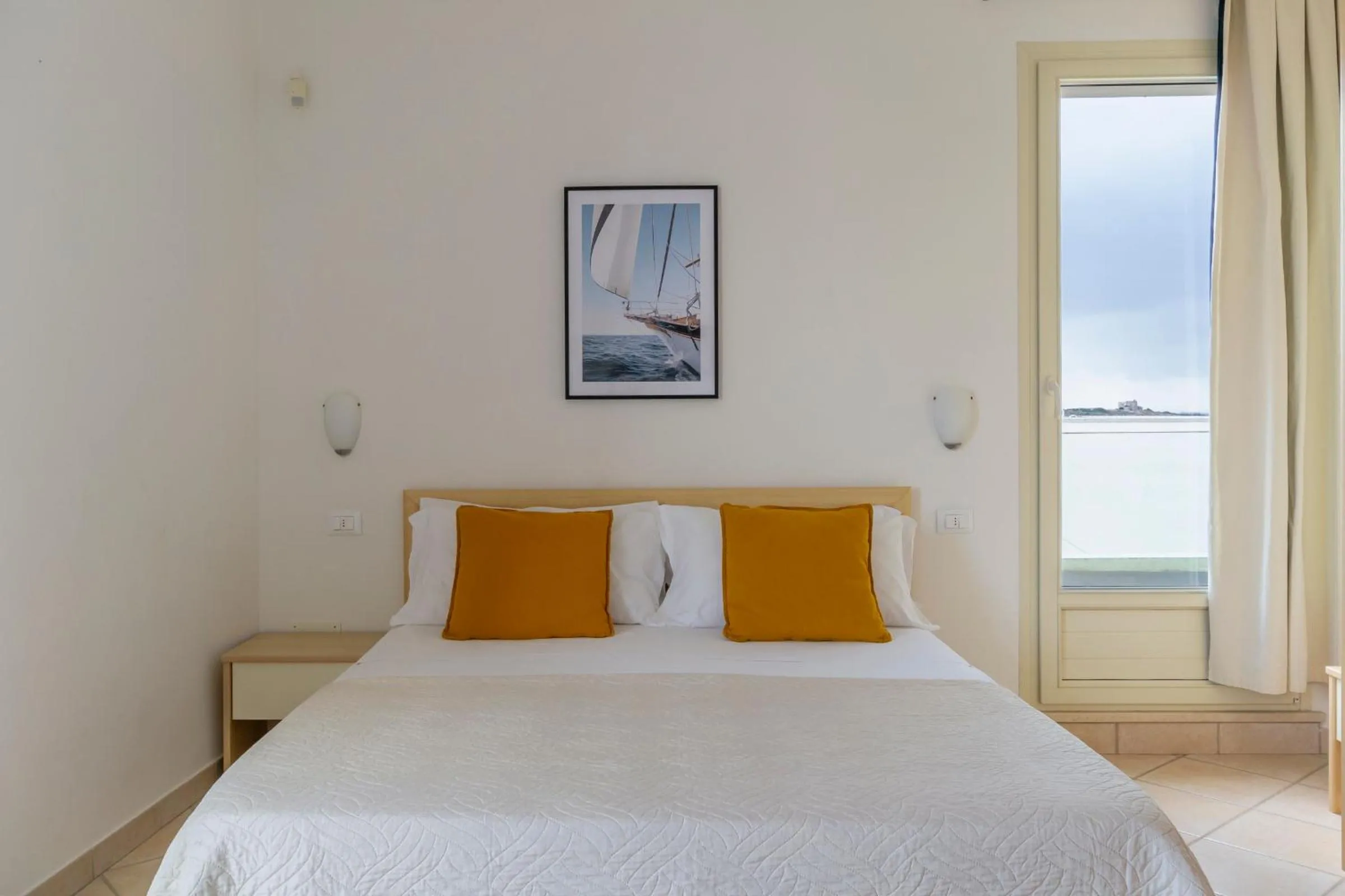 Bedroom, Bed in Residence Solar