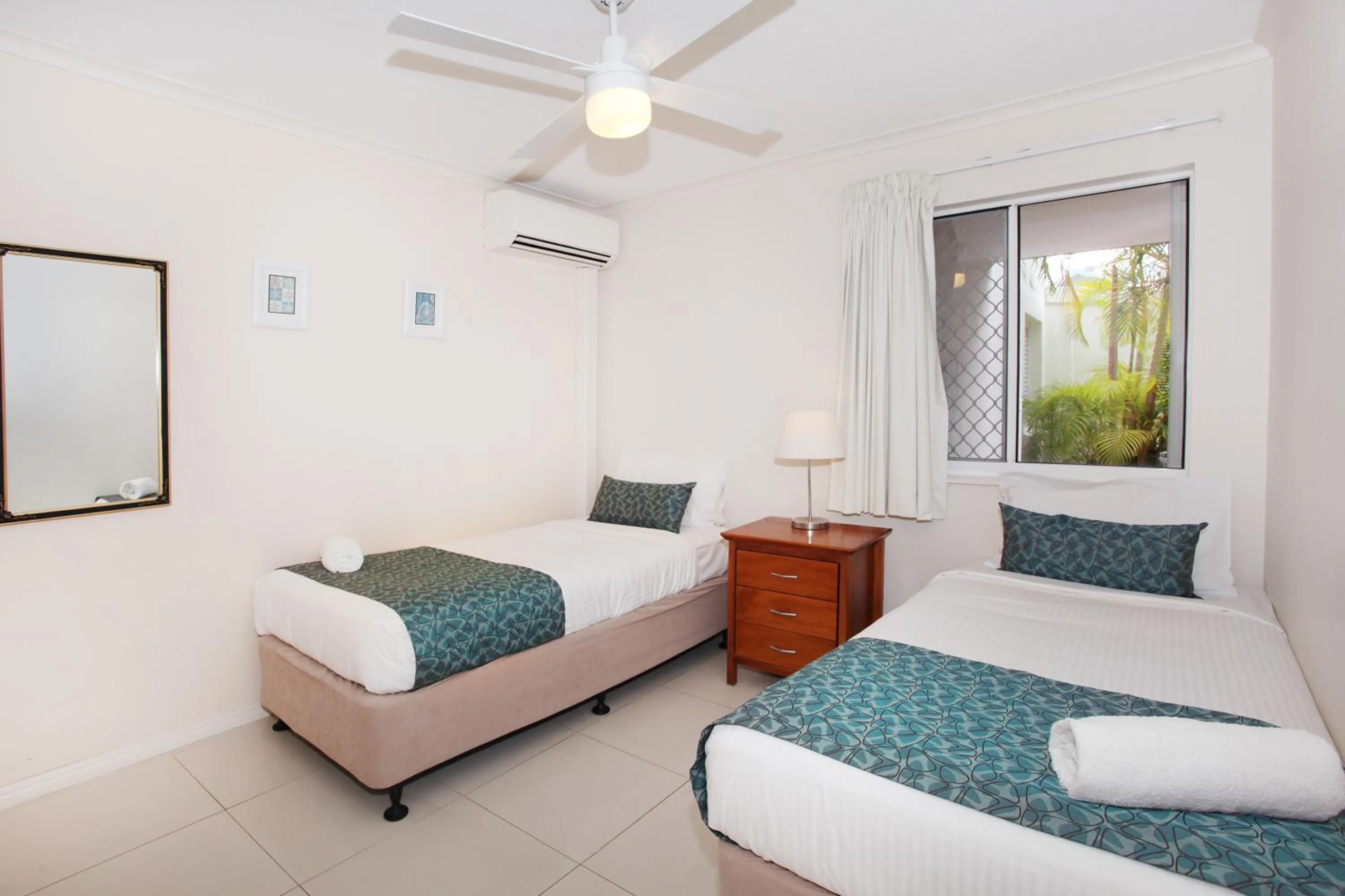 Bedroom, Bed in Dockside Apartments Mooloolaba