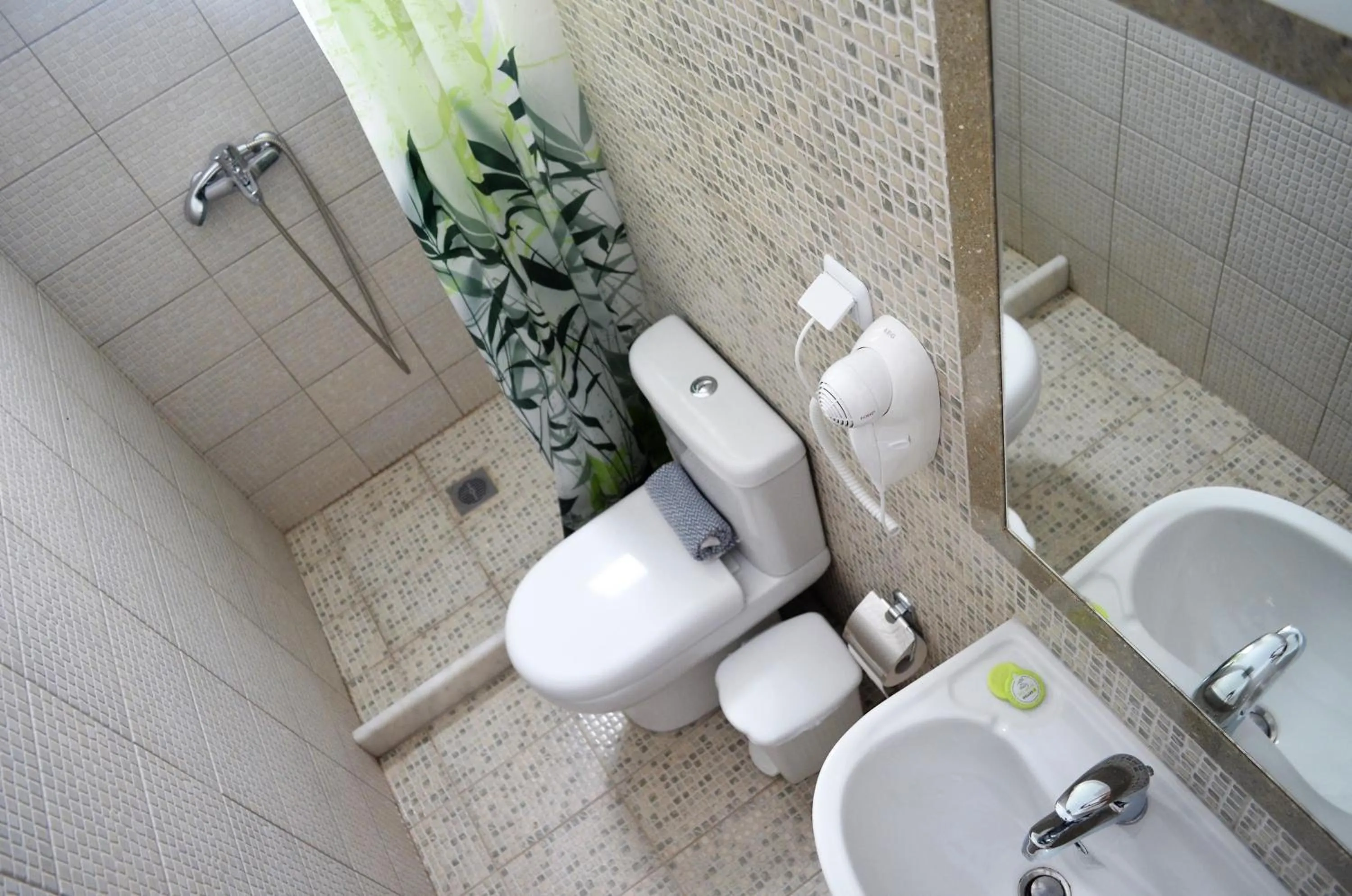 Bathroom in Hotel Kastro