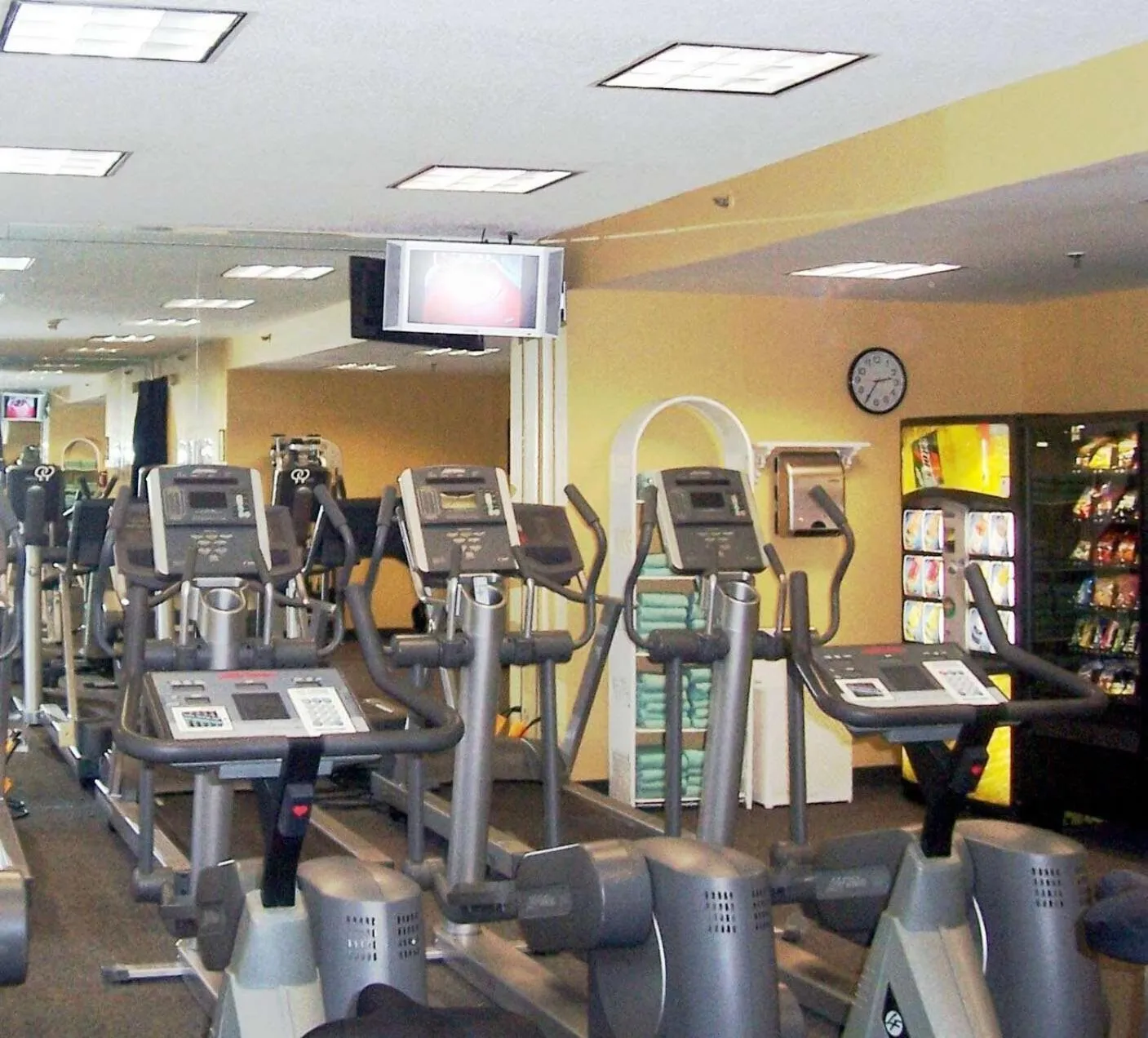 Fitness centre/facilities in DoubleTree by Hilton Hotel & Executive Meeting Center Somerset
