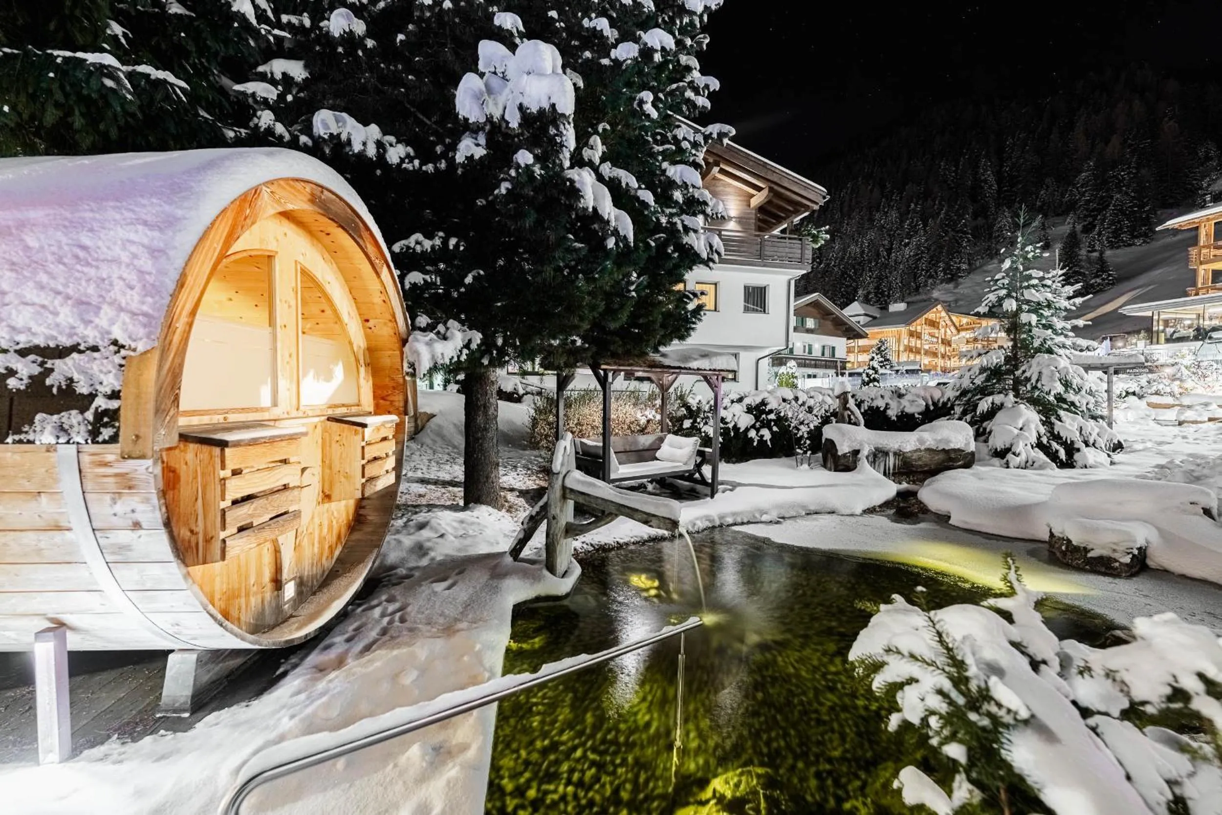Swimming pool in Chalet Elisabeth dolomites alpin & charme