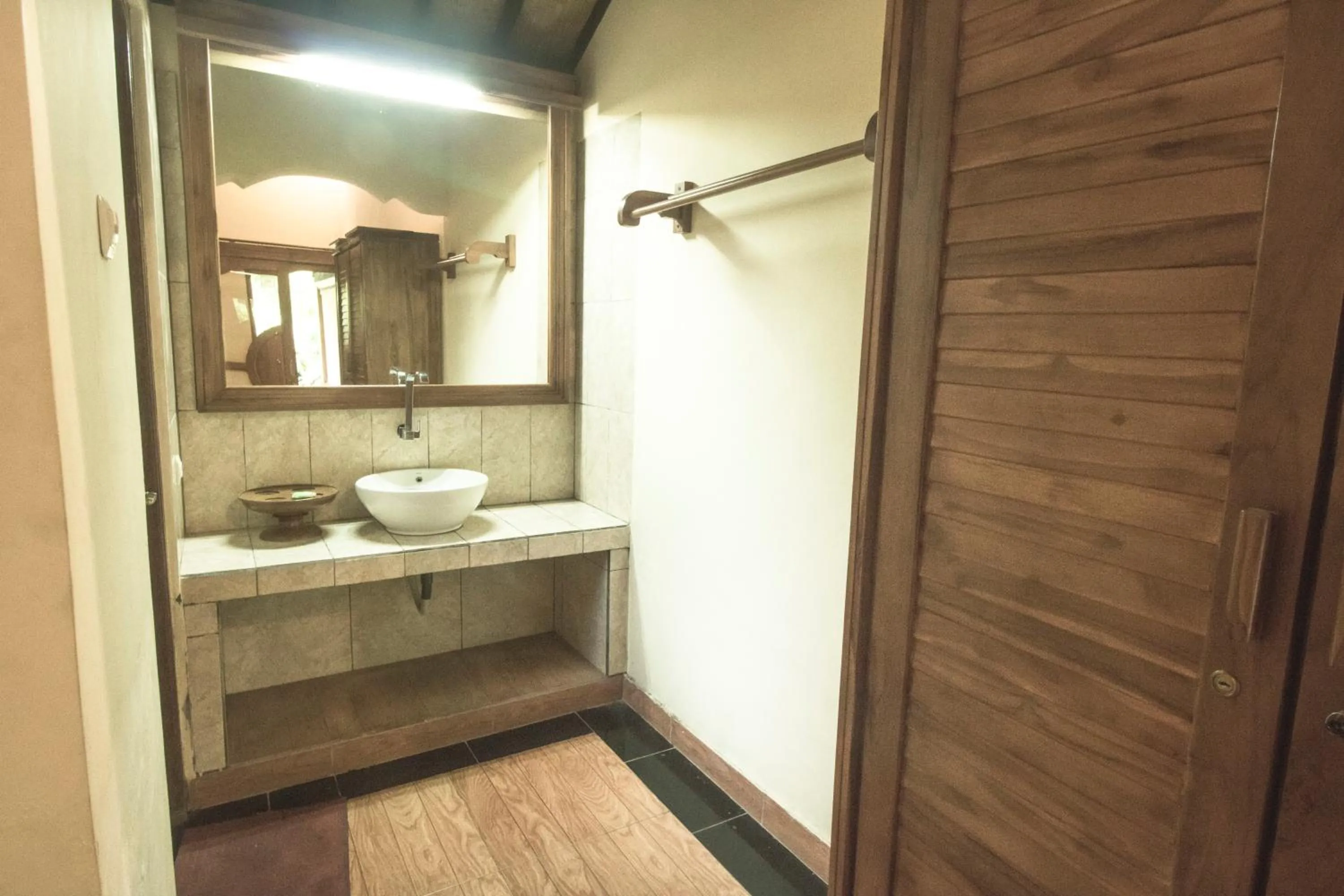 Bathroom in Trijaya Guest House Pemuteran
