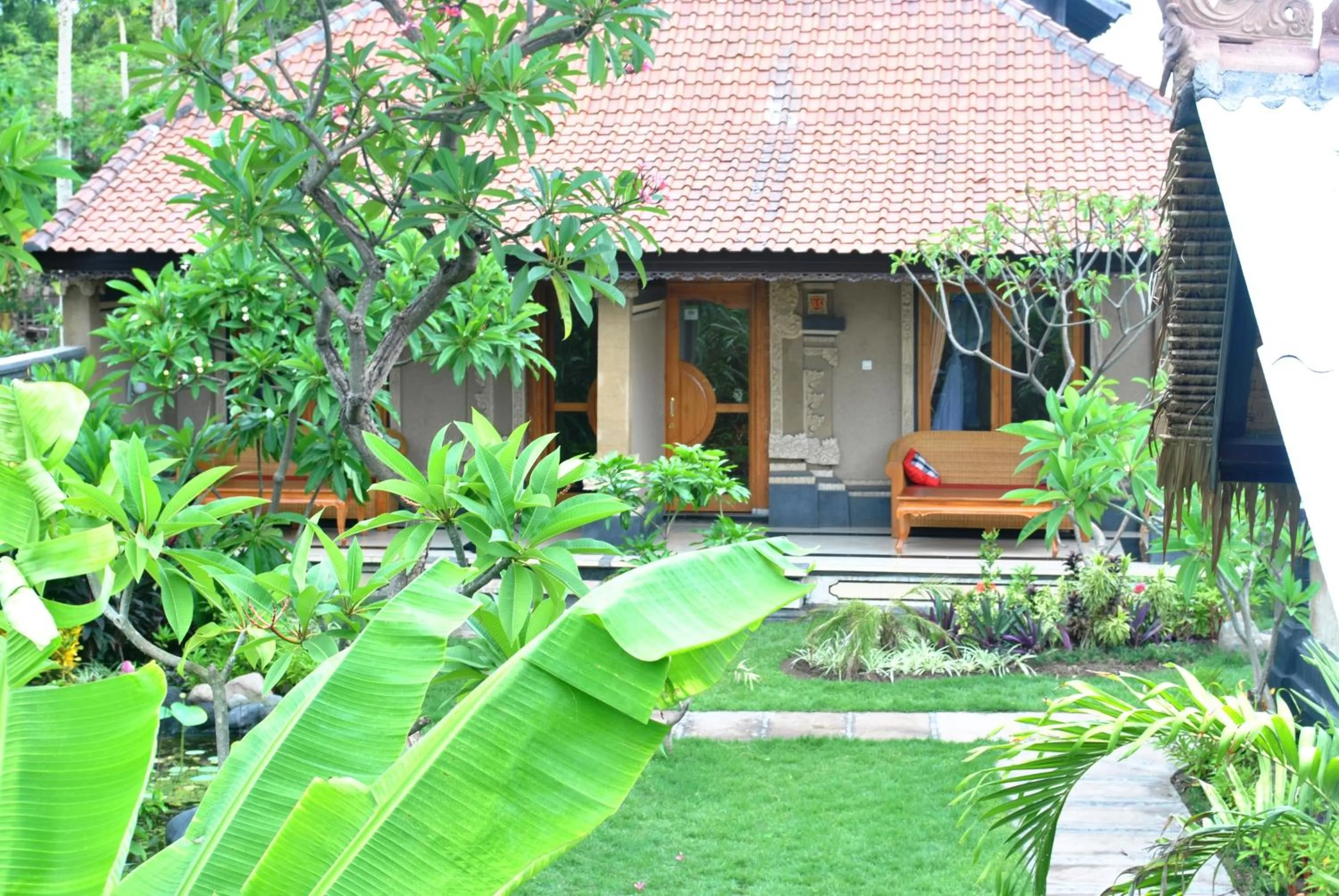 Garden in Trijaya Guest House Pemuteran
