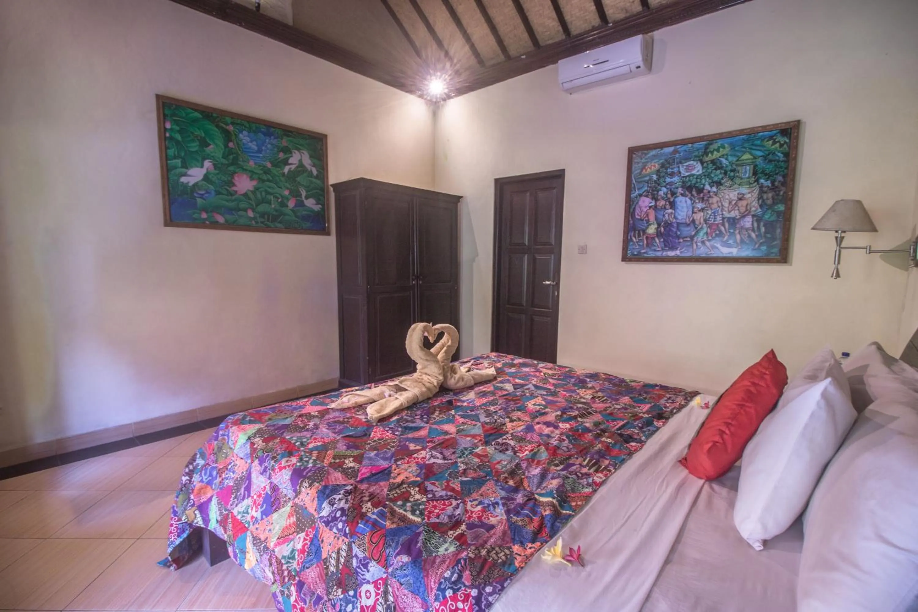 Photo of the whole room, Bed in Trijaya Guest House Pemuteran