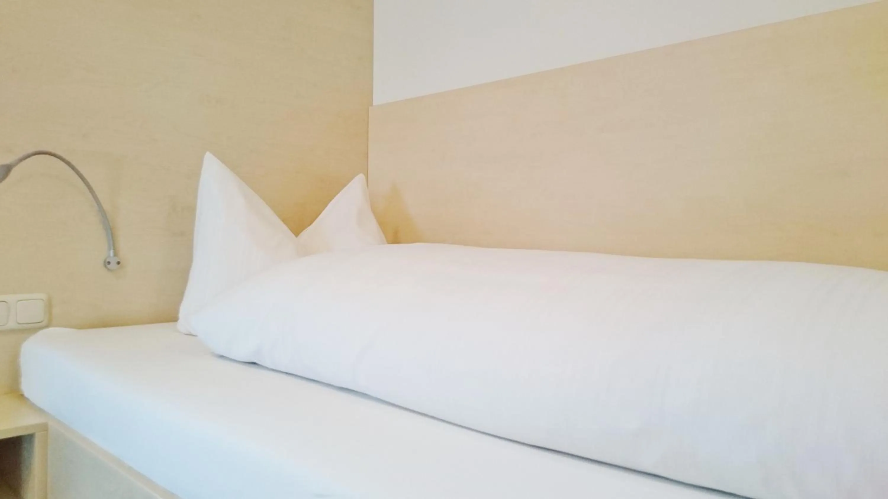 Bedroom, Bed in Gästehaus Langhammer