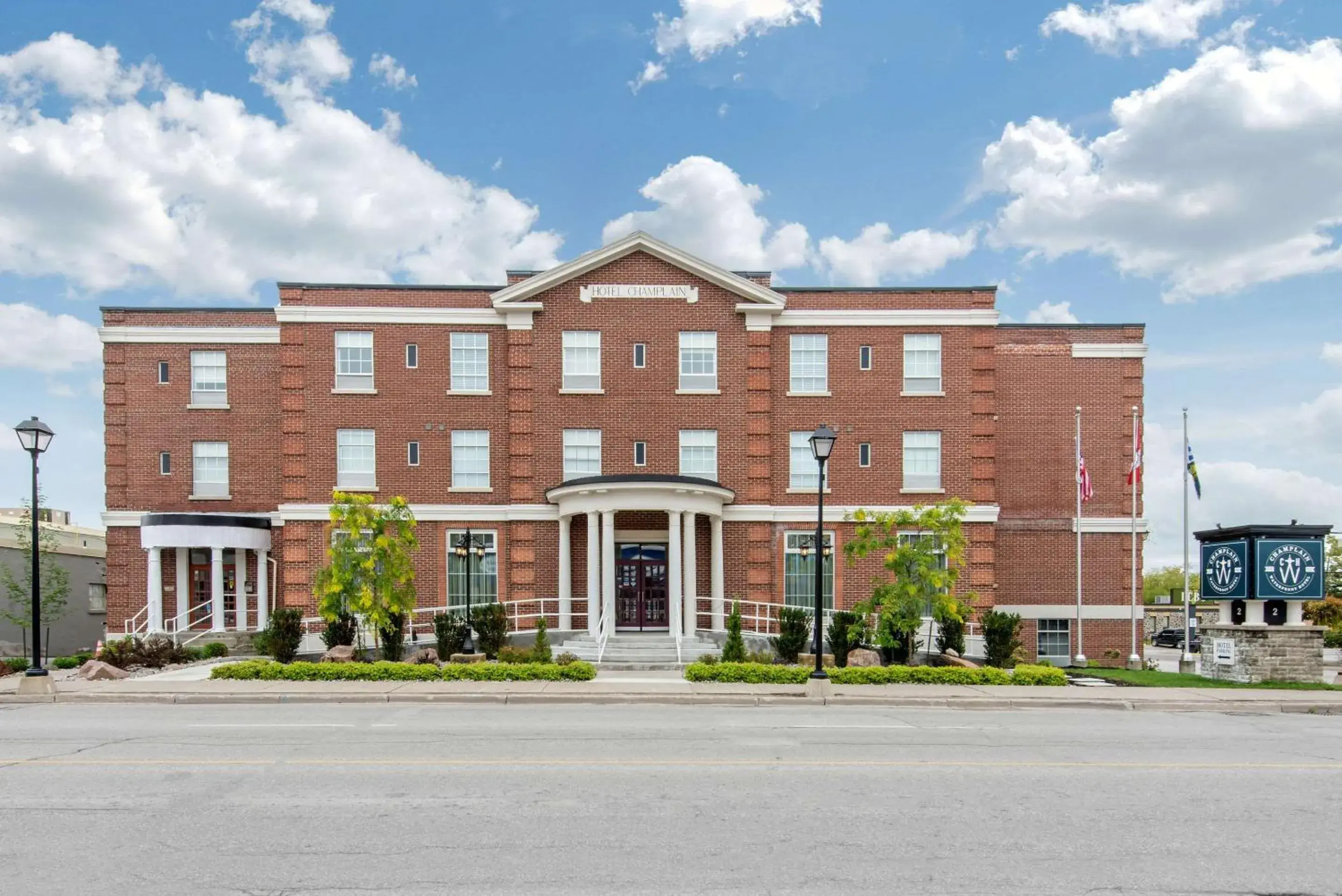 Property building in The Champlain Waterfront Hotel, an Ascend Collection Hotel Property building in The Champlain Waterfront Hotel, an Ascend Collection Hotel