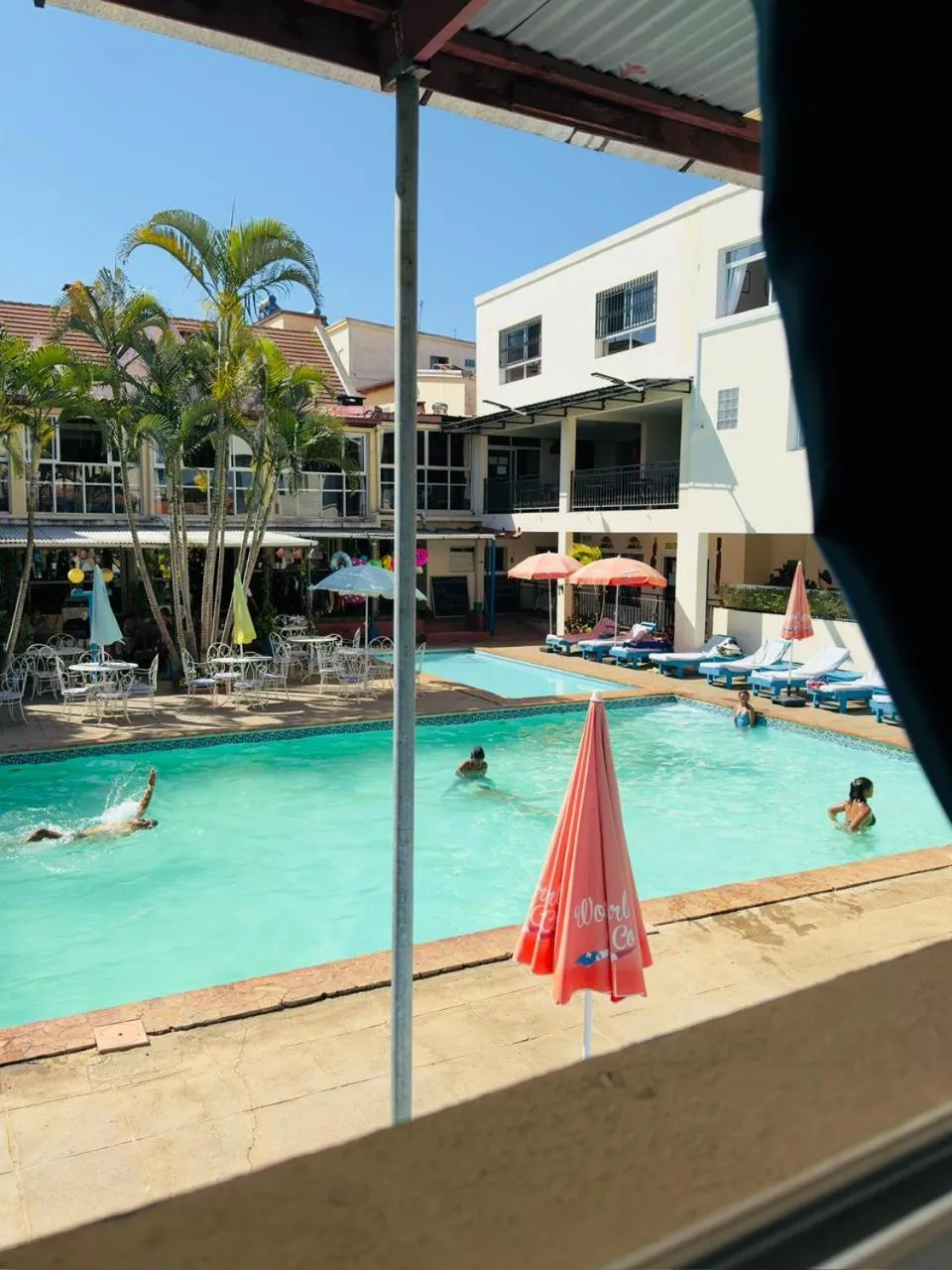 Pool view in Hôtel - Appartement meublé " LES FLOTS BLEU "