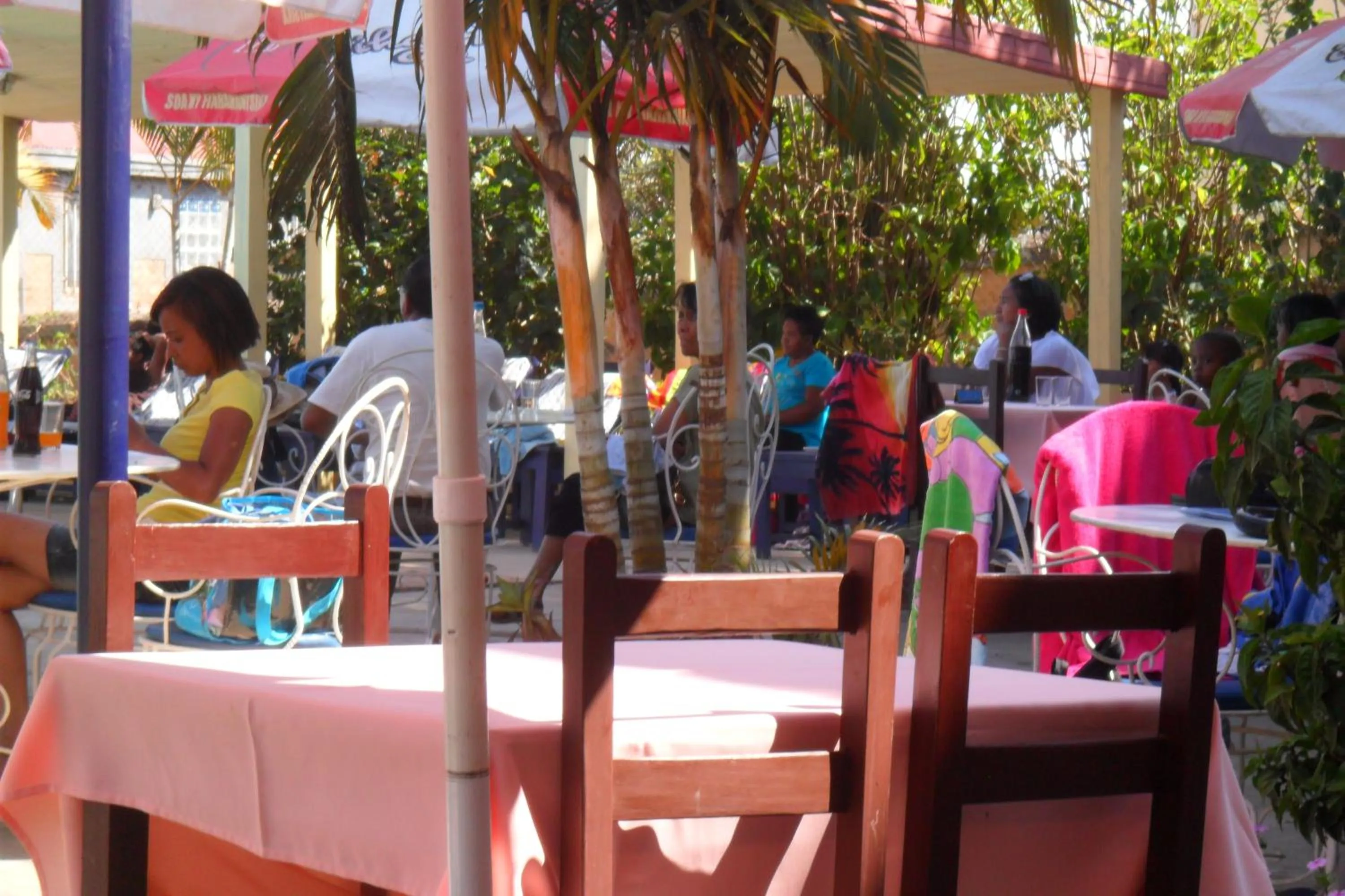 Restaurant/places to eat in Hôtel - Appartement meublé " LES FLOTS BLEU "