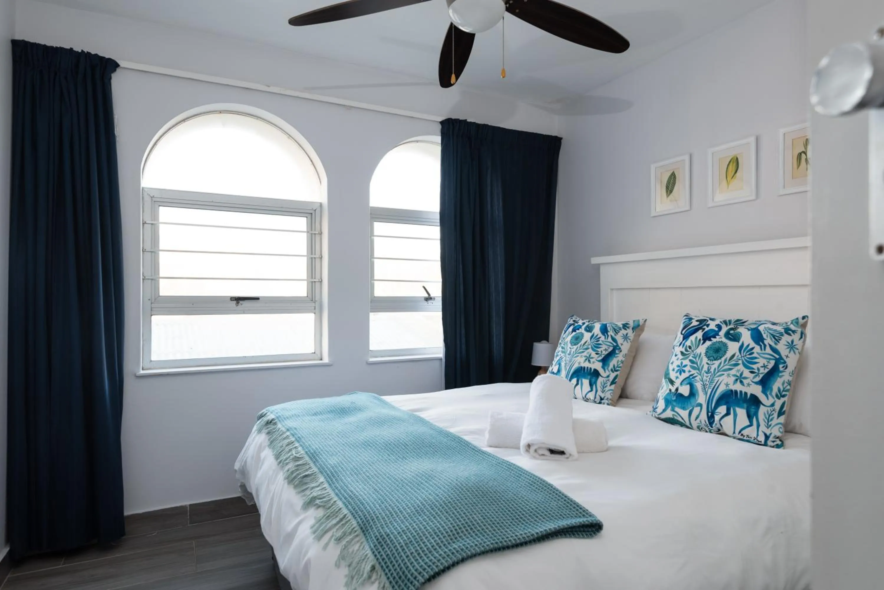 Bed in La Mustique 13 - With Inverter