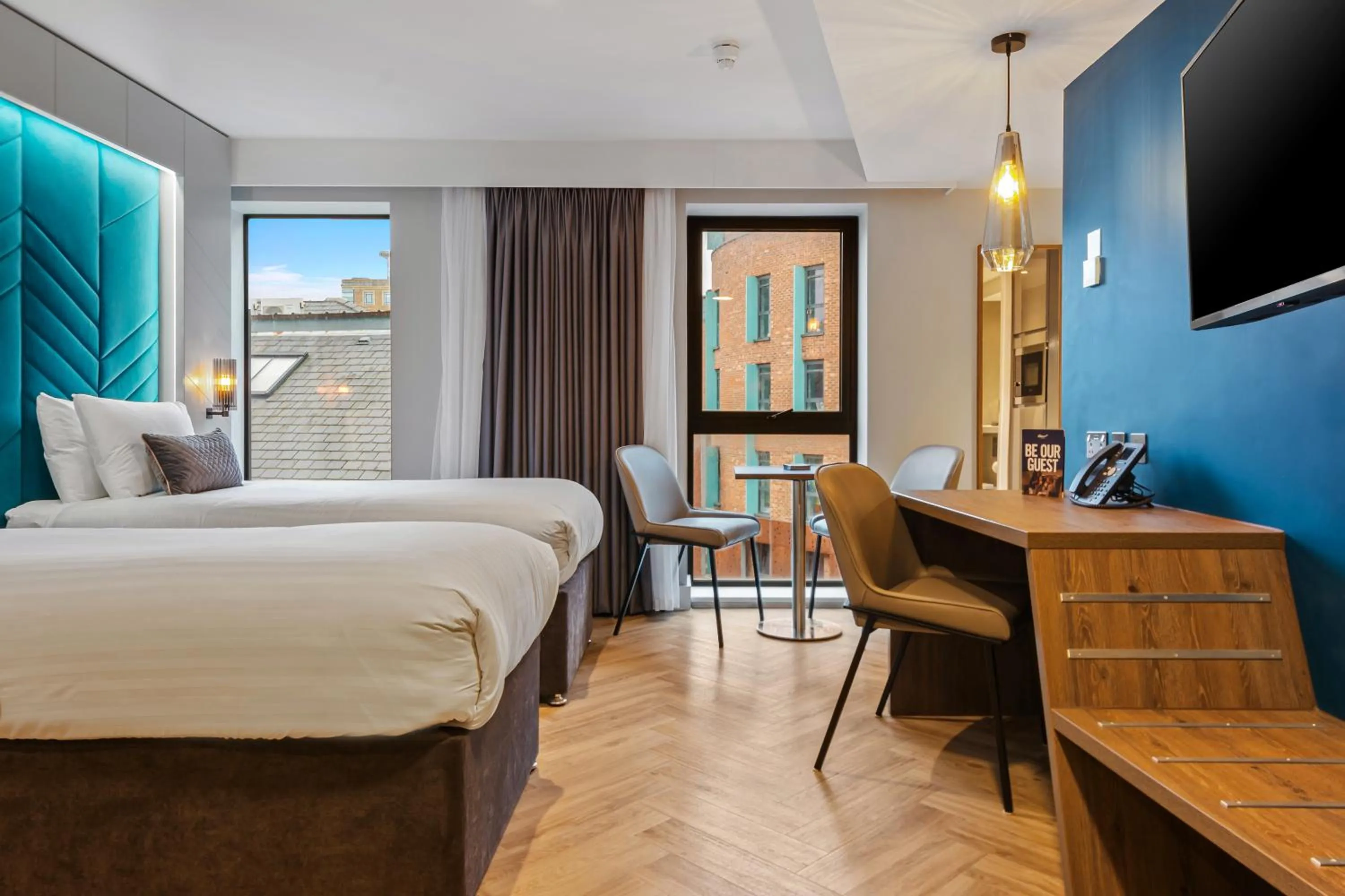 Bedroom, Bed in Roomzzz Newcastle City