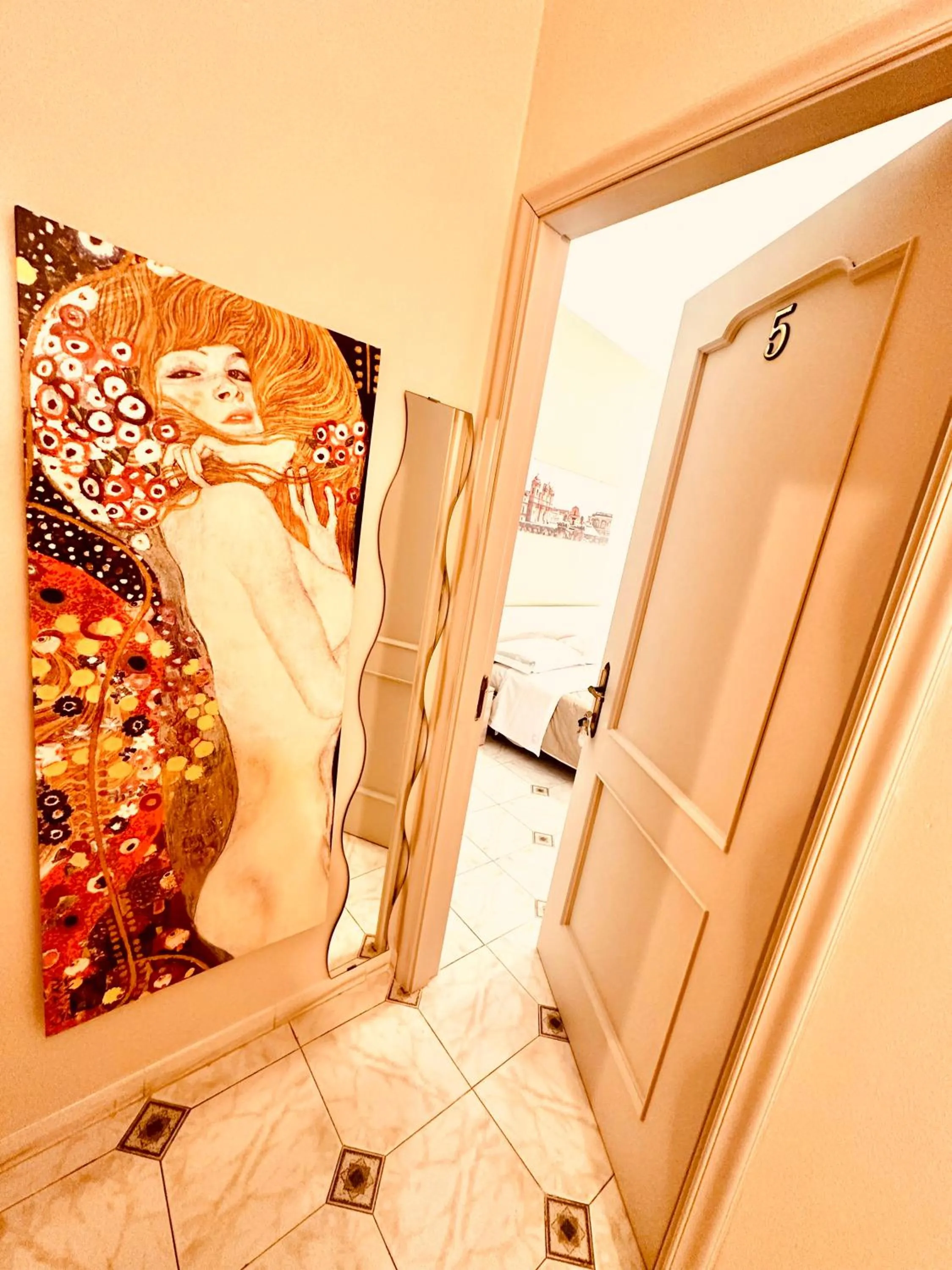 Bedroom in La Madonnina