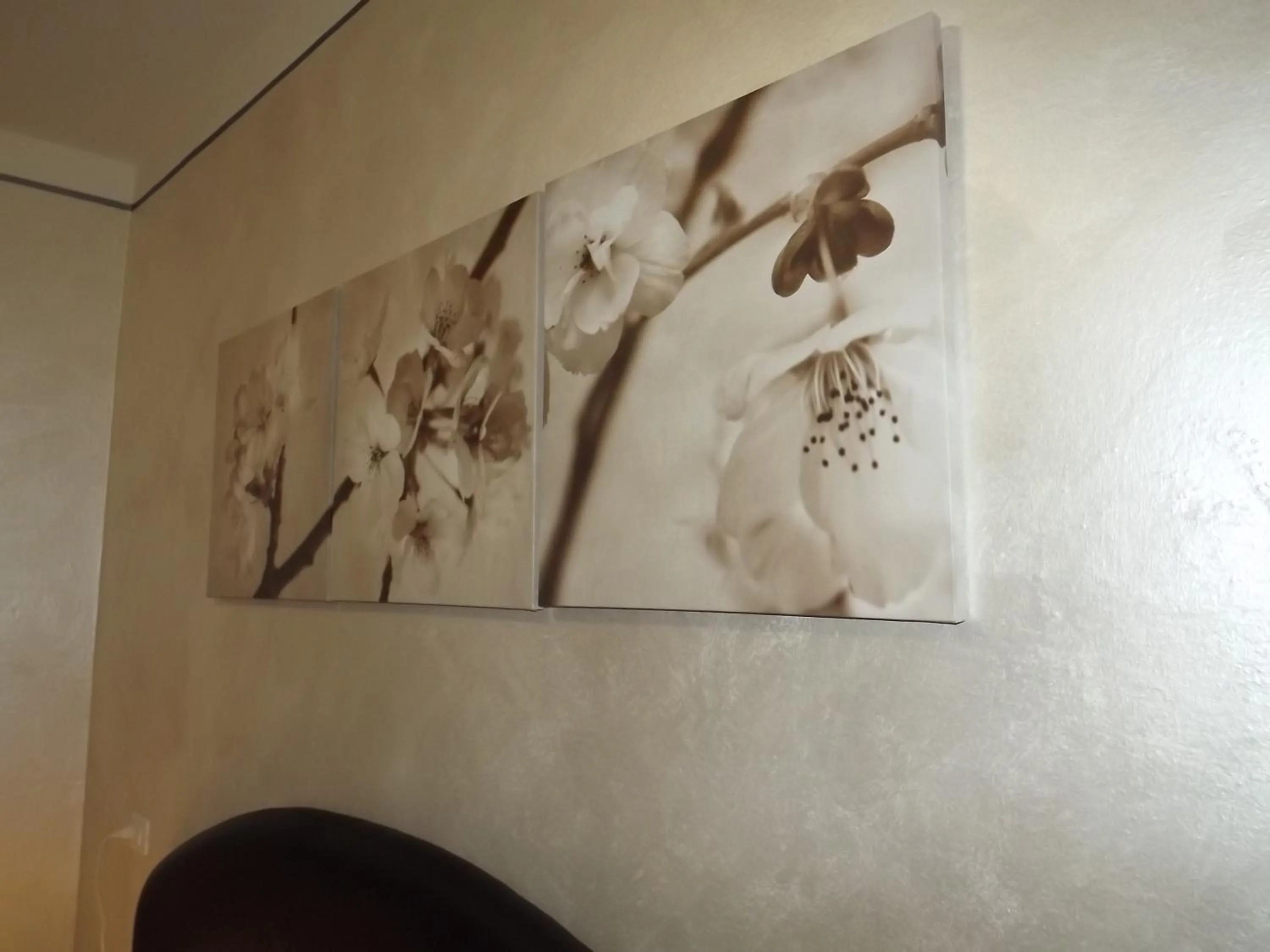 Decorative detail in Locanda Diana