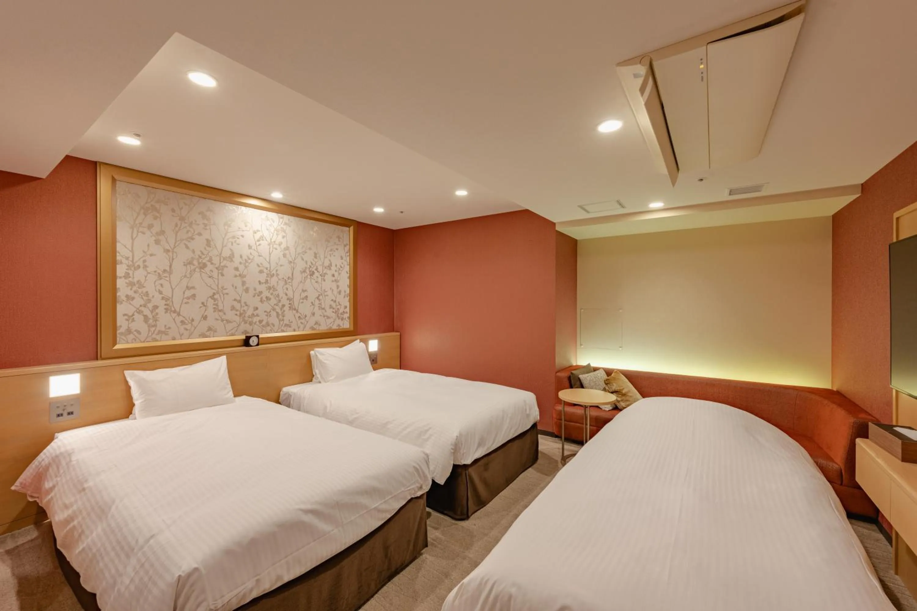 Photo of the whole room, Bed in Richmond Hotel Tokyo Mejiro