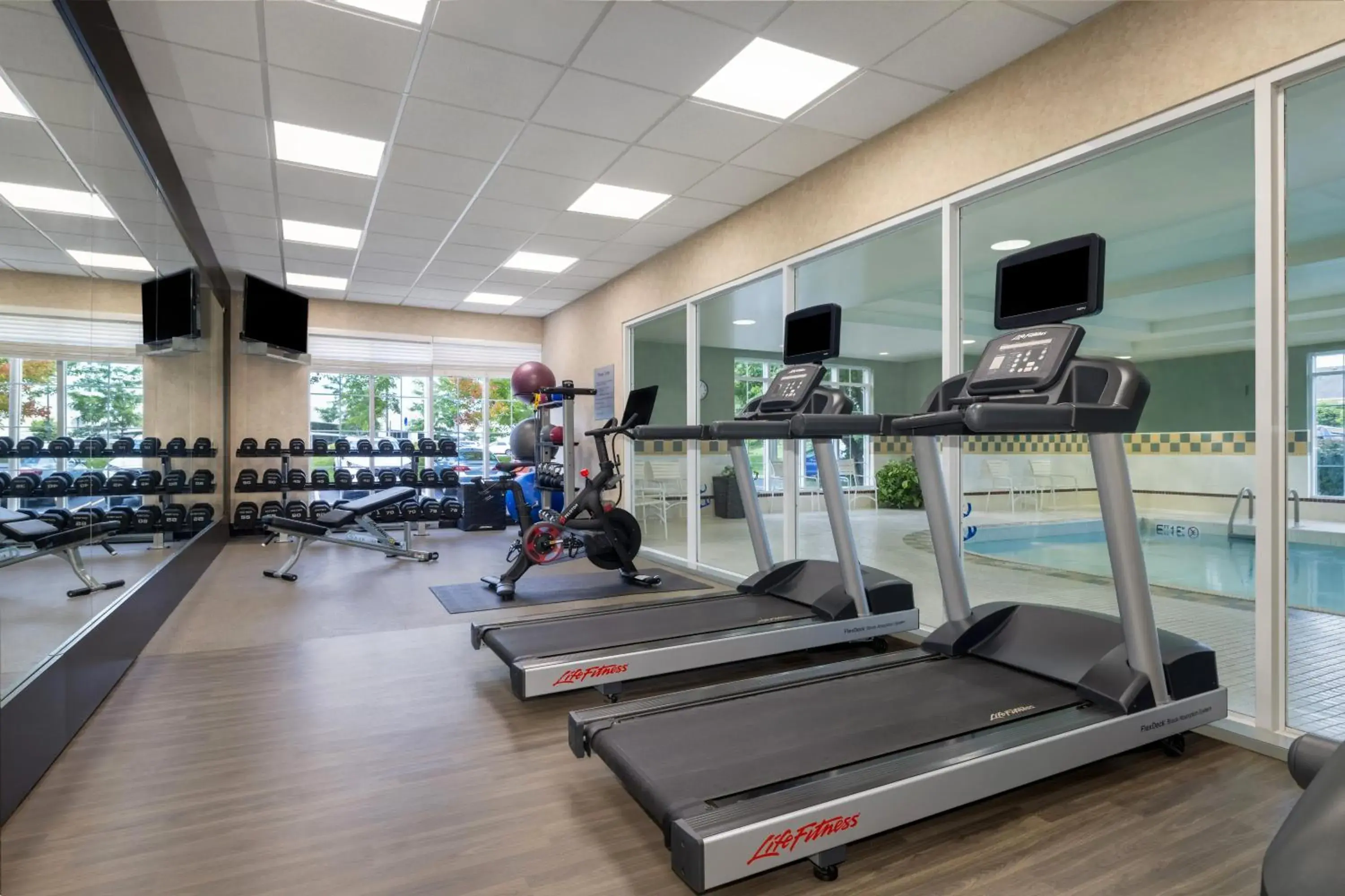Fitness centre/facilities in Homewood Suites by Hilton Cambridge-Waterloo, Ontario Fitness centre/facilities in Homewood Suites by Hilton Cambridge-Waterloo, Ontario