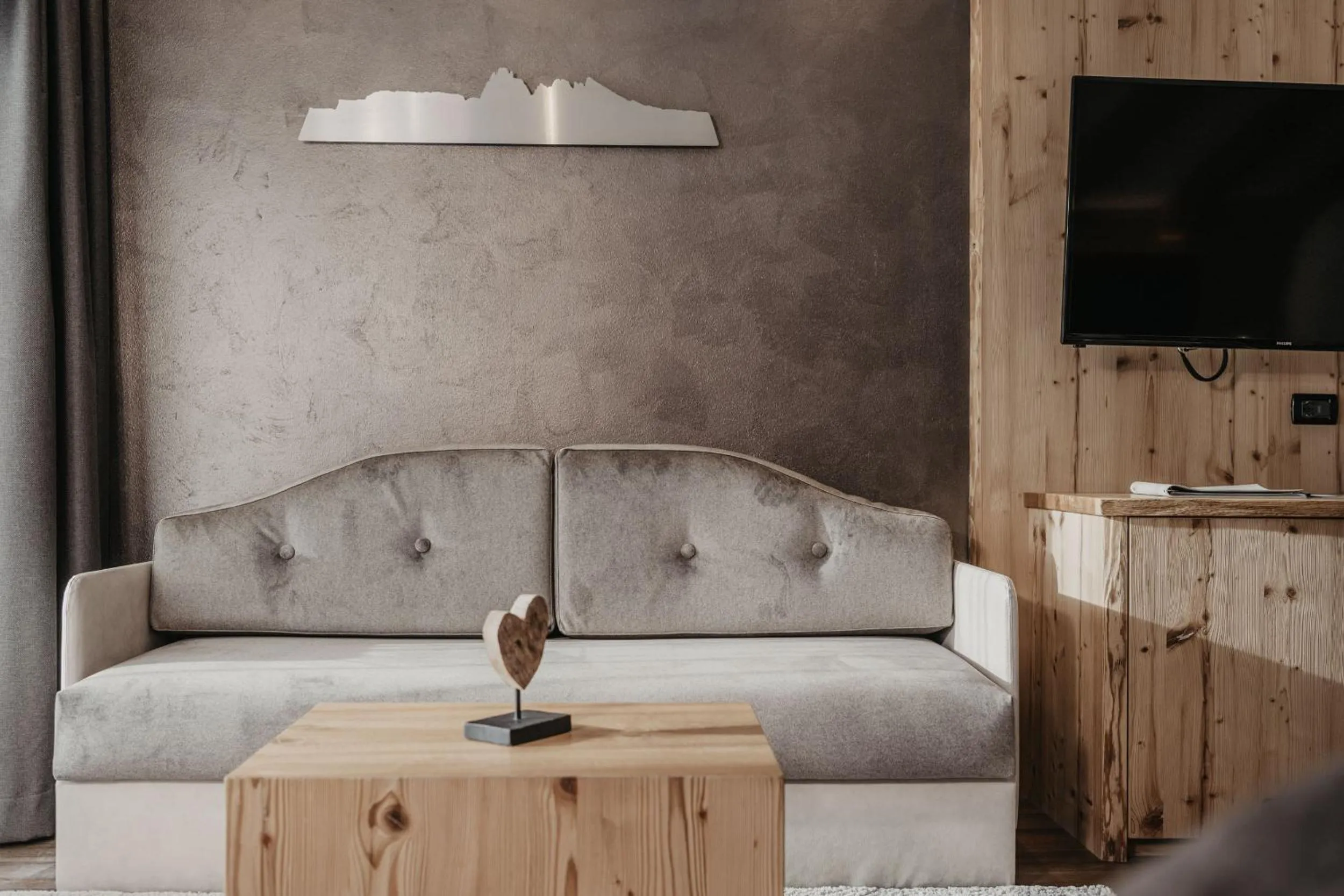 TV and multimedia in Freina Mountain Lifestyle Hotel