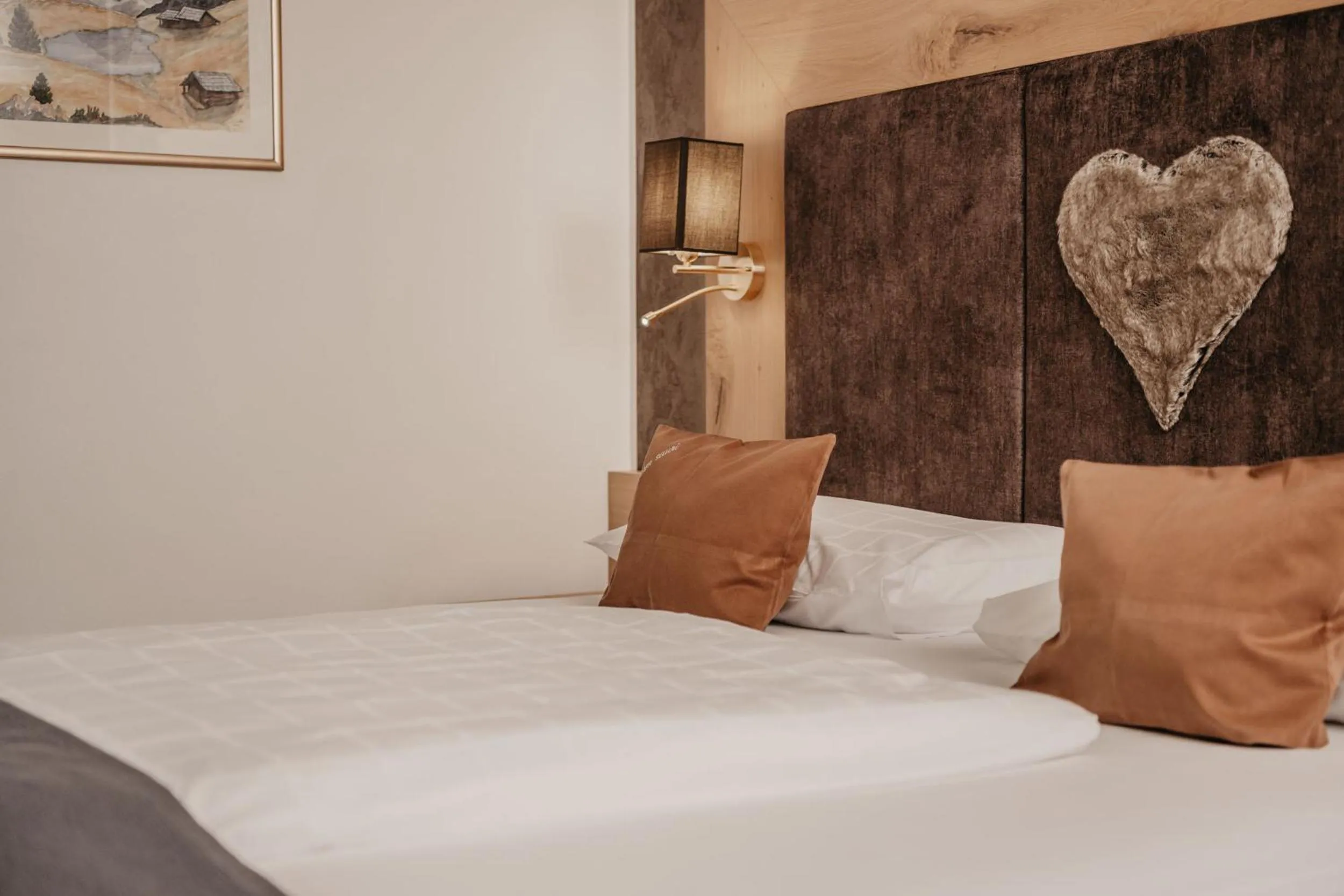 Bed in Freina Mountain Lifestyle Hotel