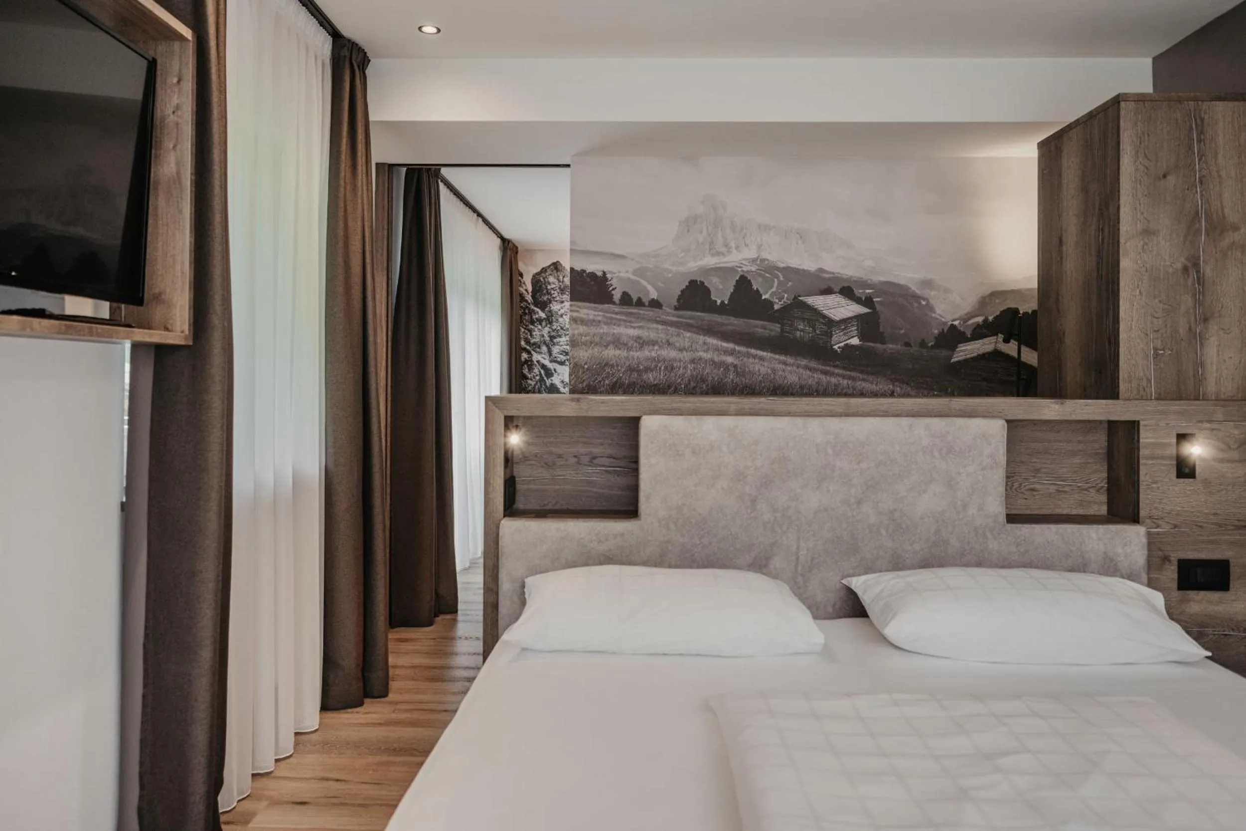 Photo of the whole room, Bed in Freina Mountain Lifestyle Hotel