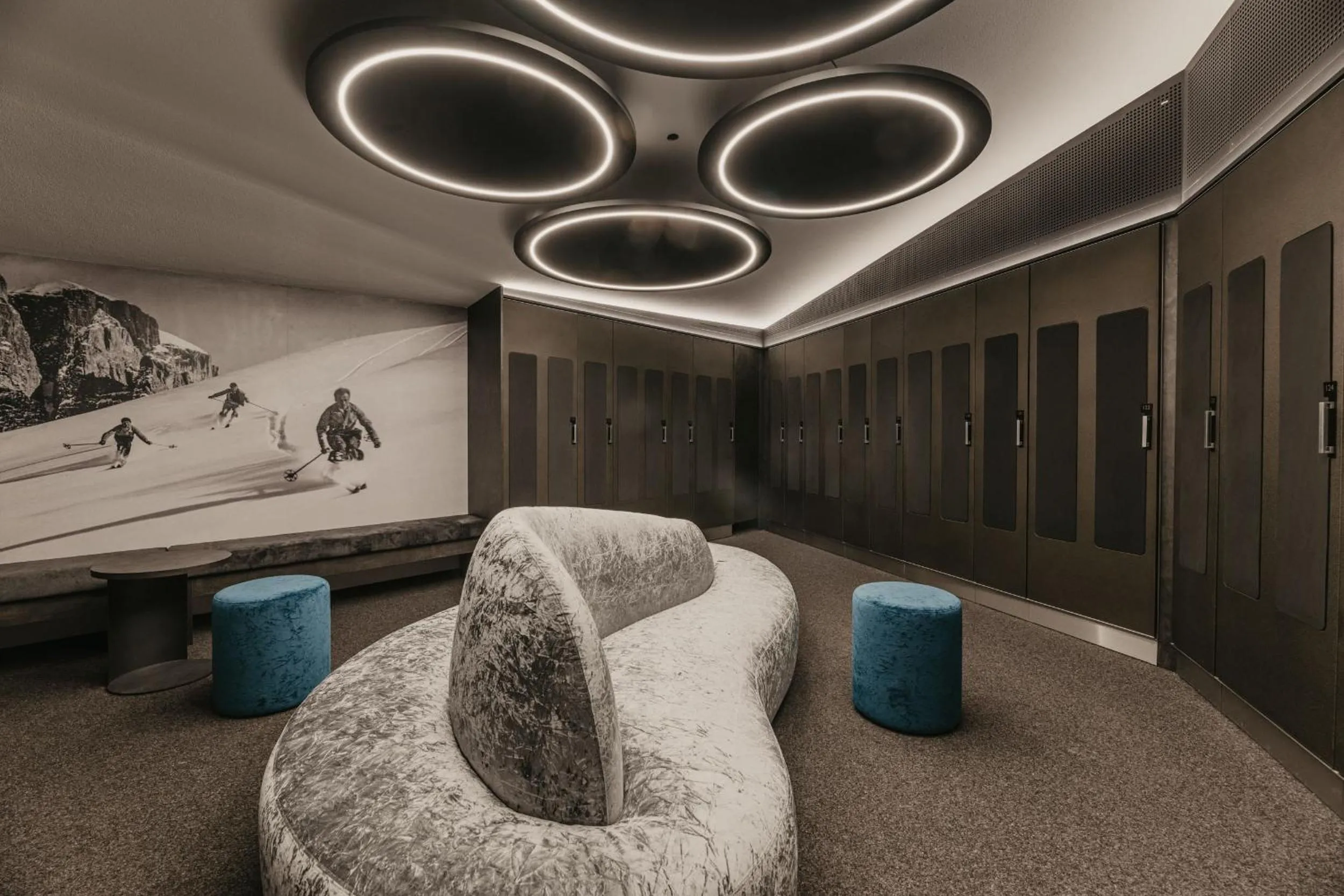 Skiing in Freina Mountain Lifestyle Hotel