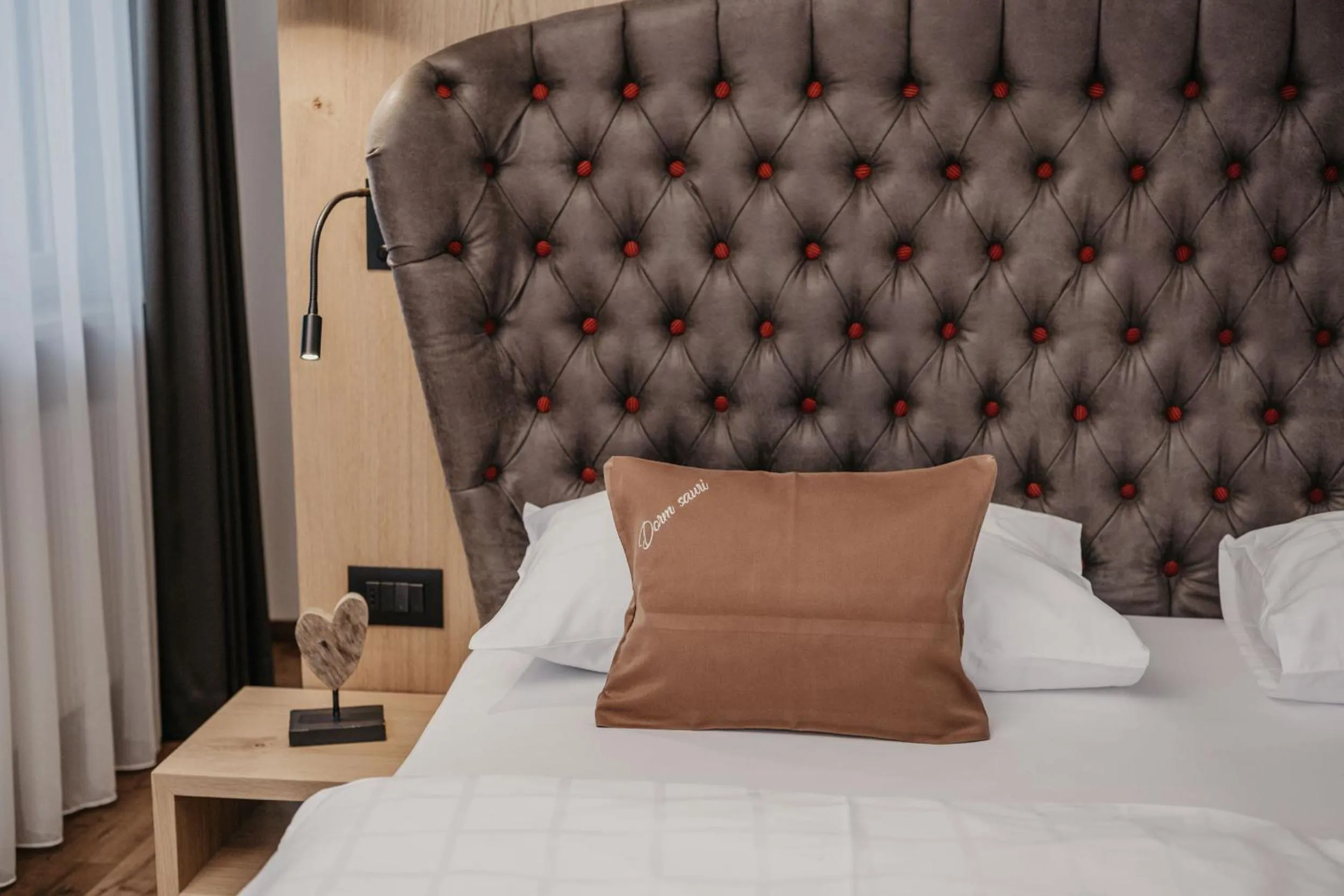 Bed in Freina Mountain Lifestyle Hotel