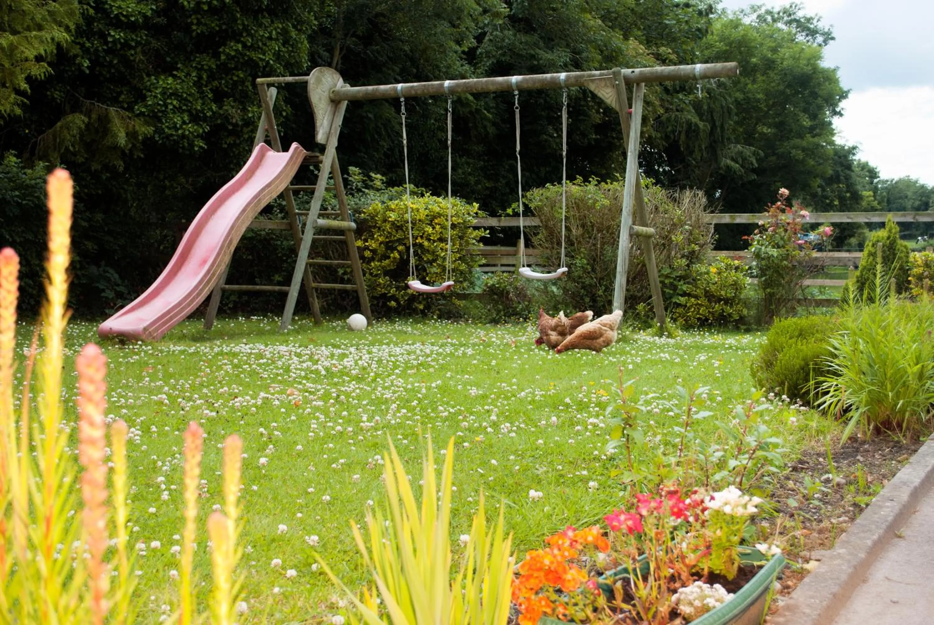 Children play ground in Ballindrum Farm B&B