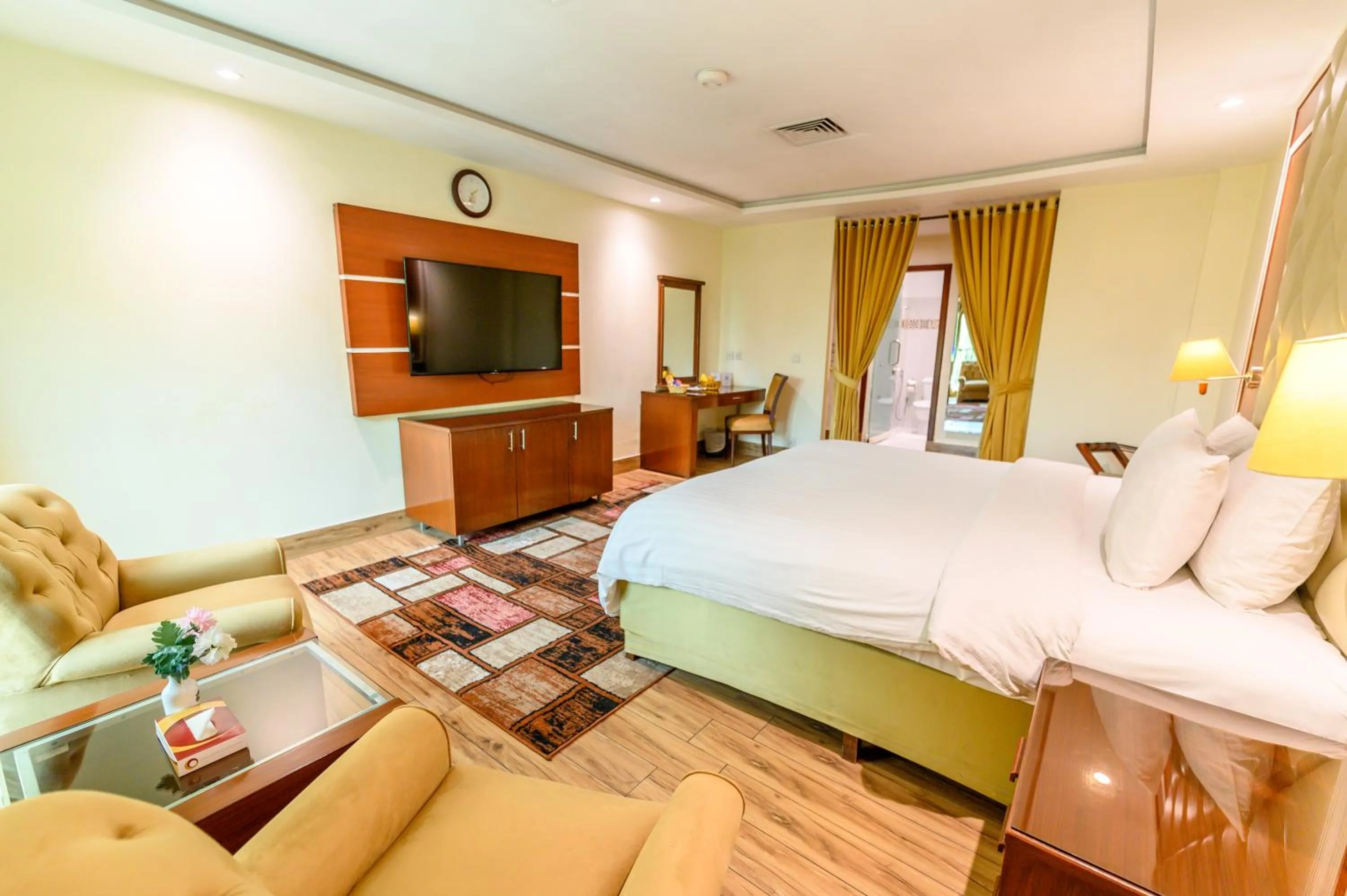 Bed in Hotel One Faisalabad