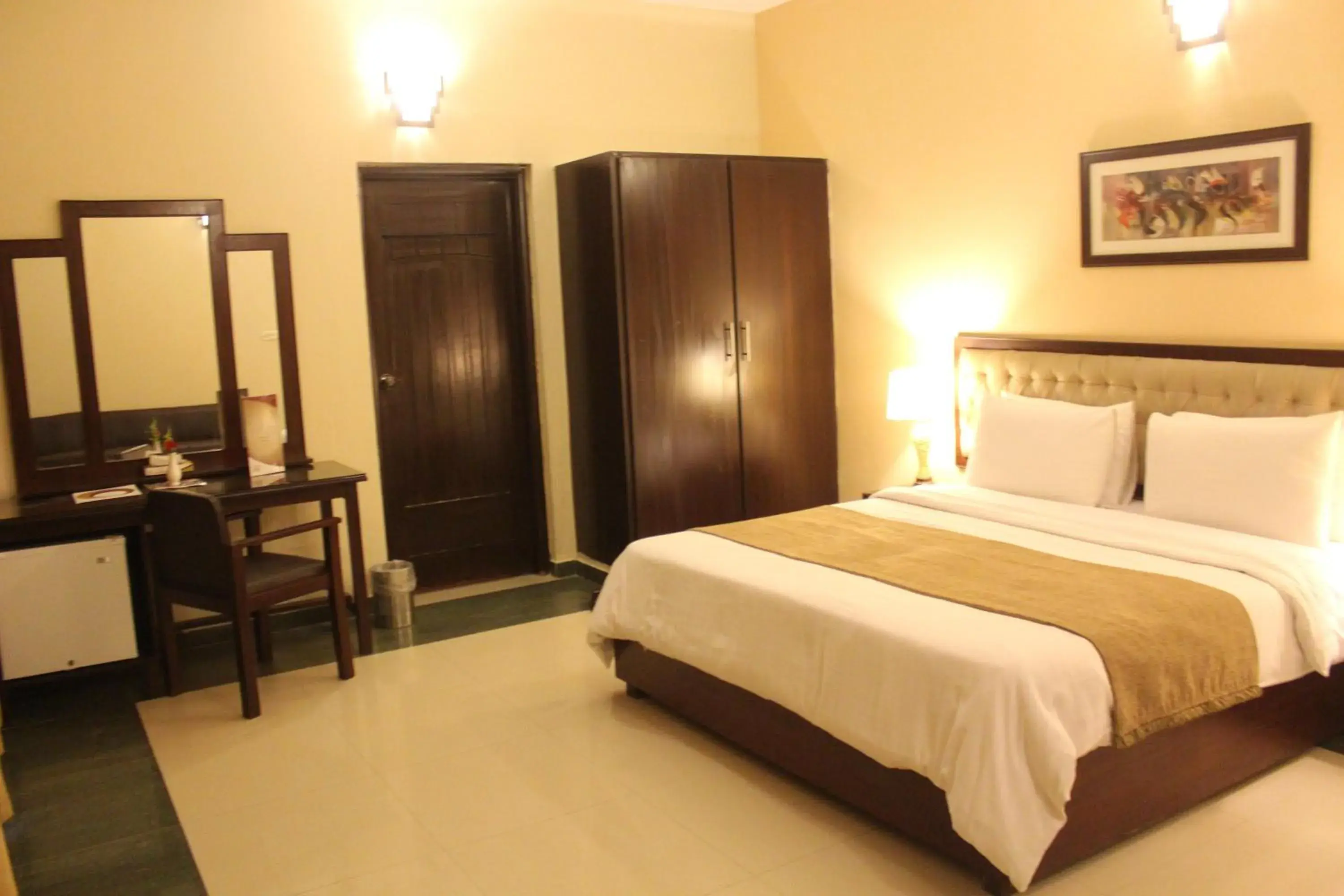 Bedroom, Bed in Hotel One Bahawalpur Bedroom, Bed in Hotel One Bahawalpur