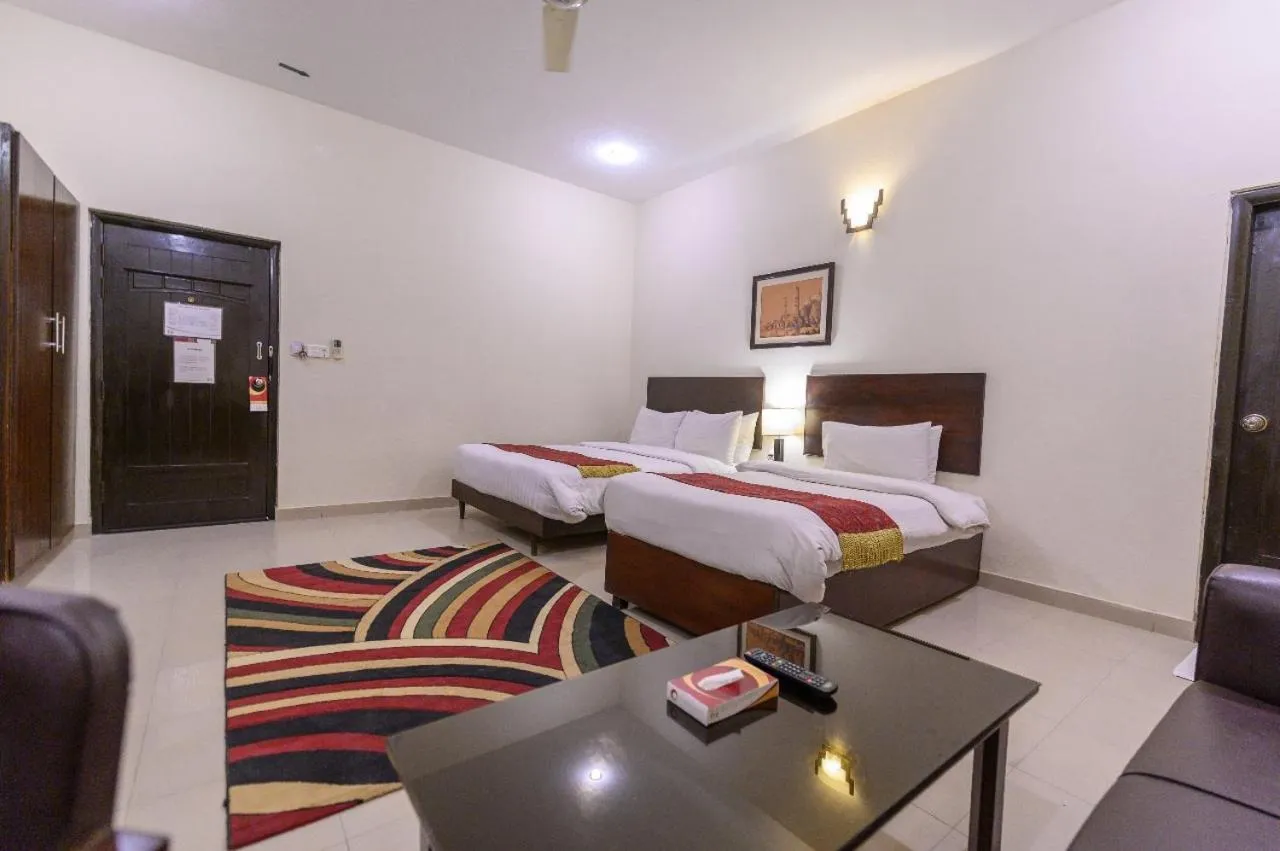 Bedroom, Bed in Hotel One Bahawalpur