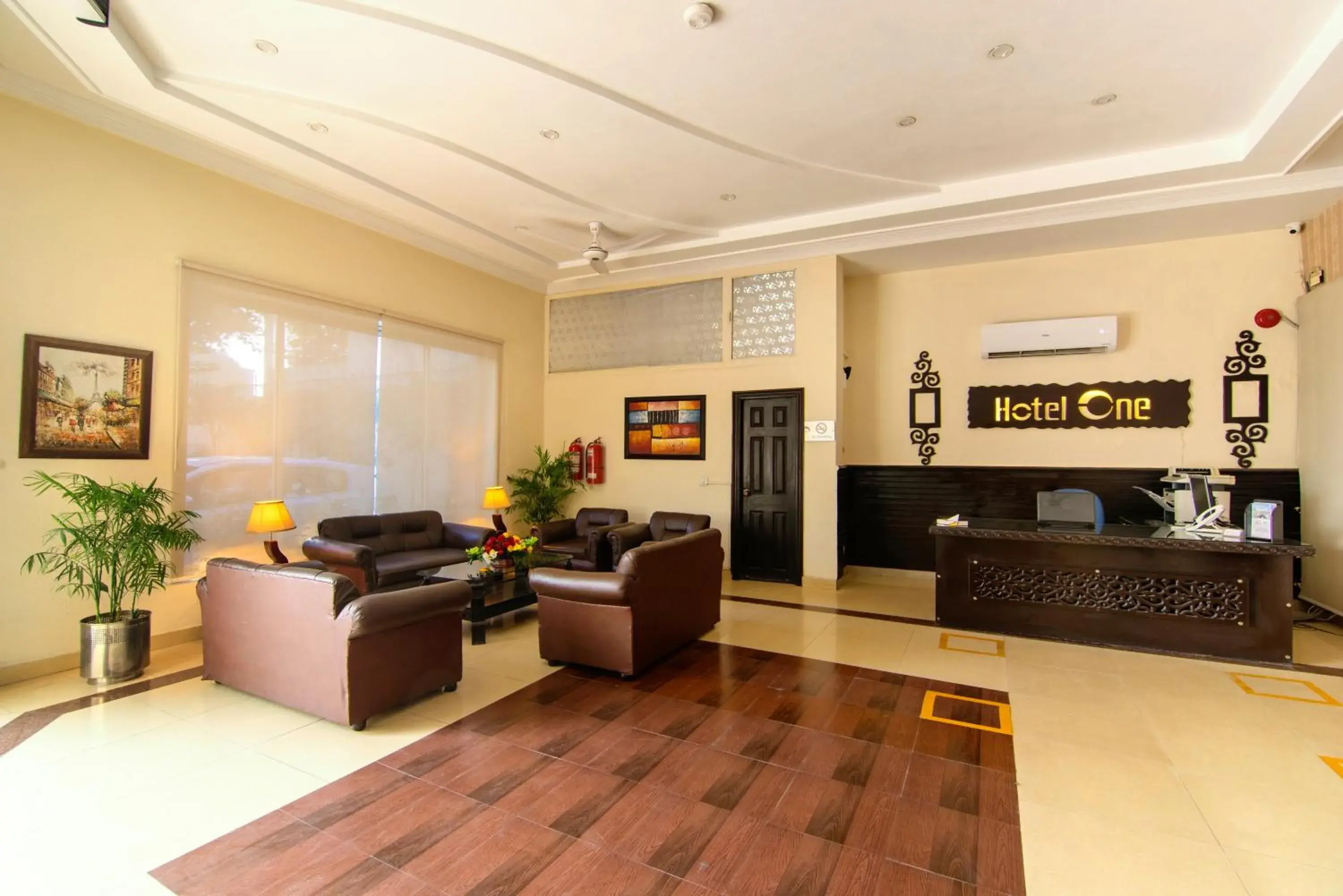Lobby or reception in Hotel One Lalazar Multan Lobby or reception in Hotel One Lalazar Multan