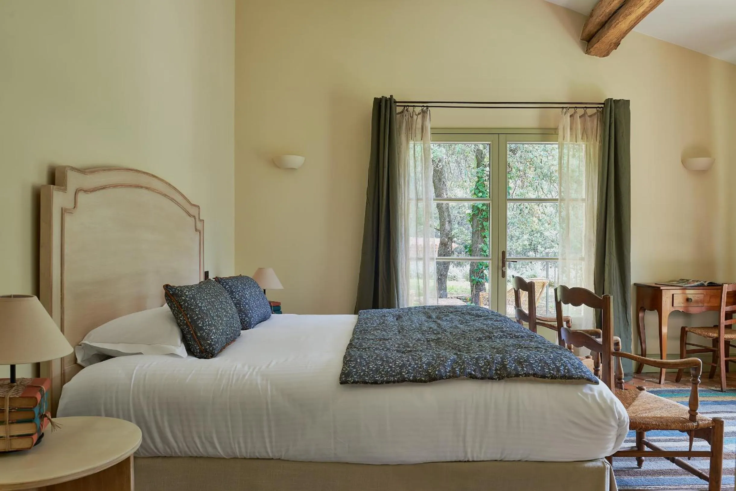 Bedroom, Bed in Château de Berne