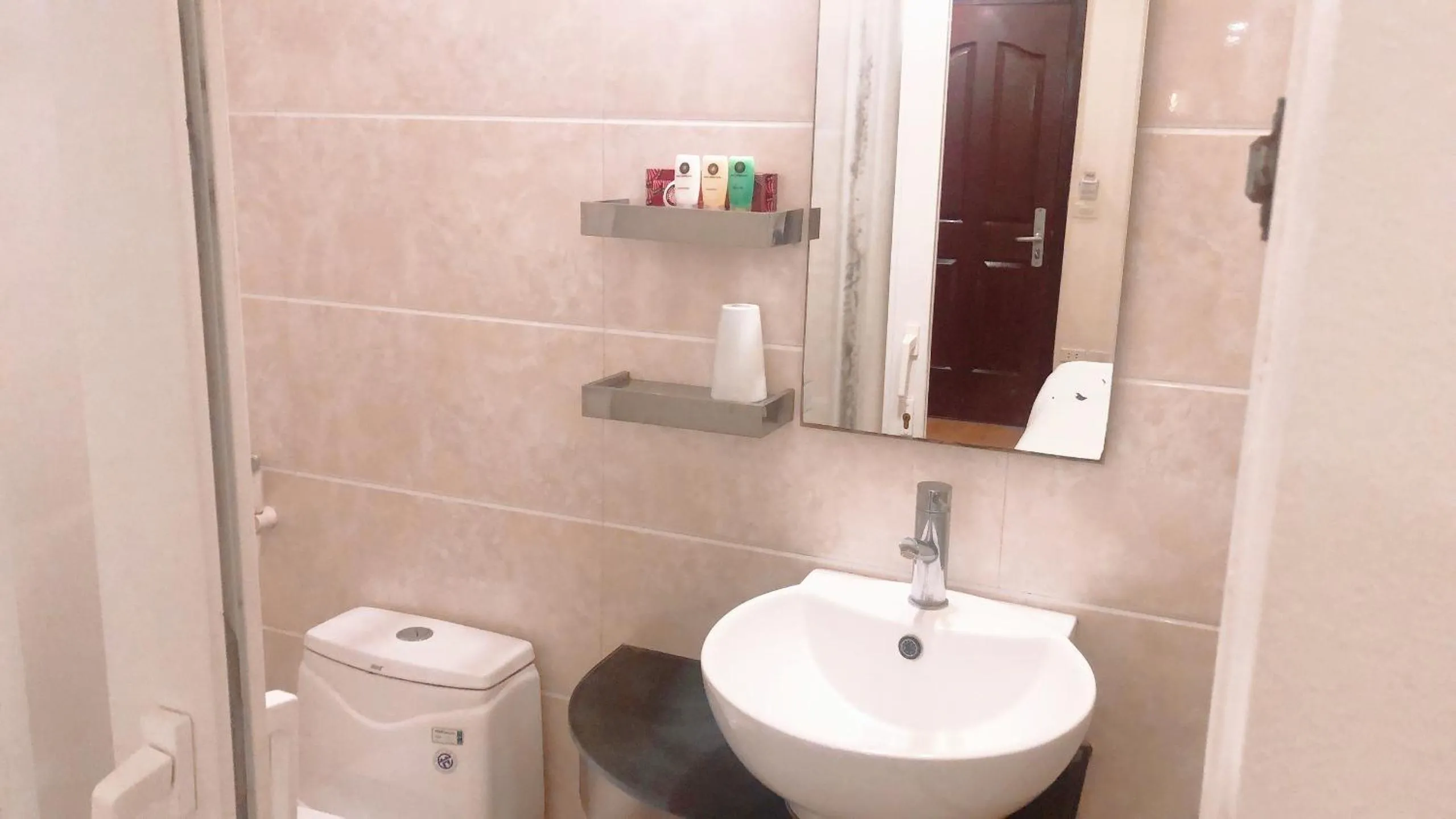 Rising Dragon Legend Hotel