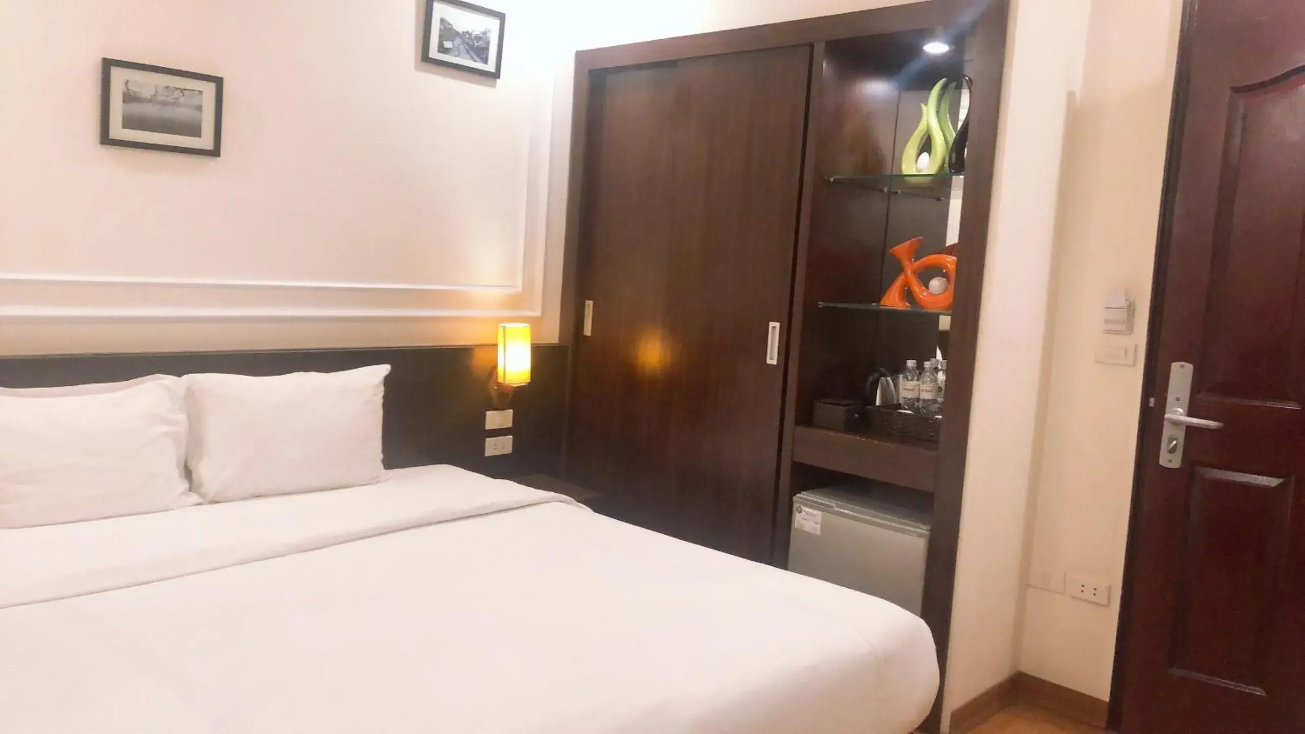 Bed in Rising Dragon Legend Hotel Bed in Rising Dragon Legend Hotel