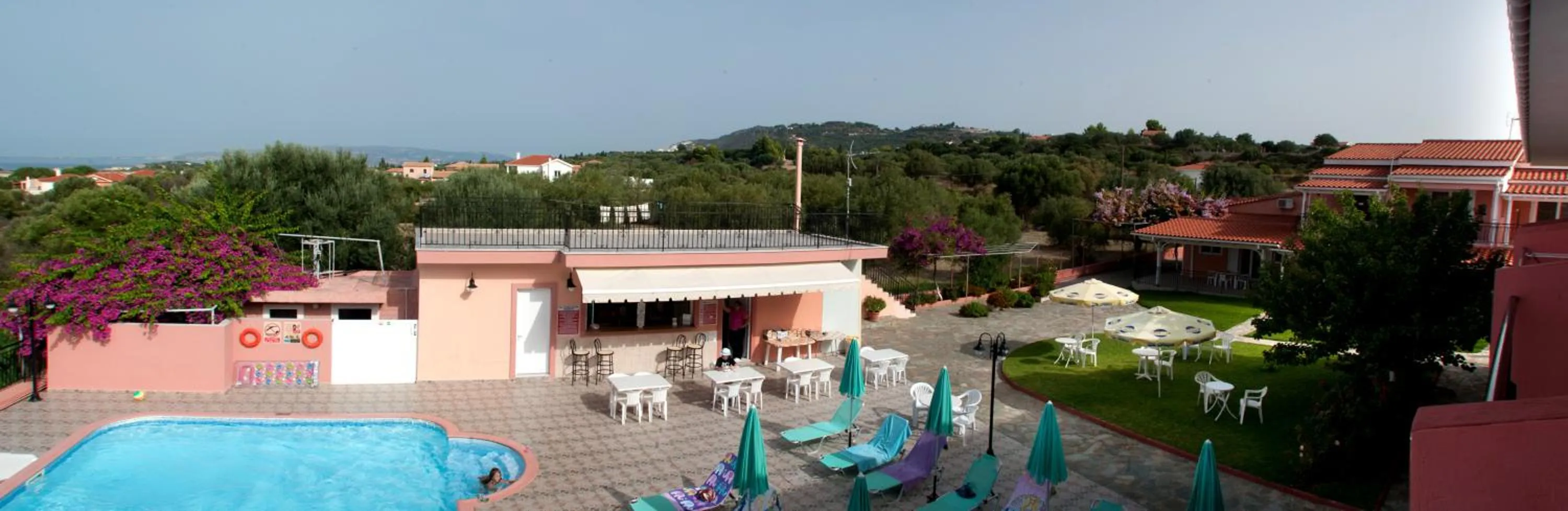 Natural landscape in Paradise Studios