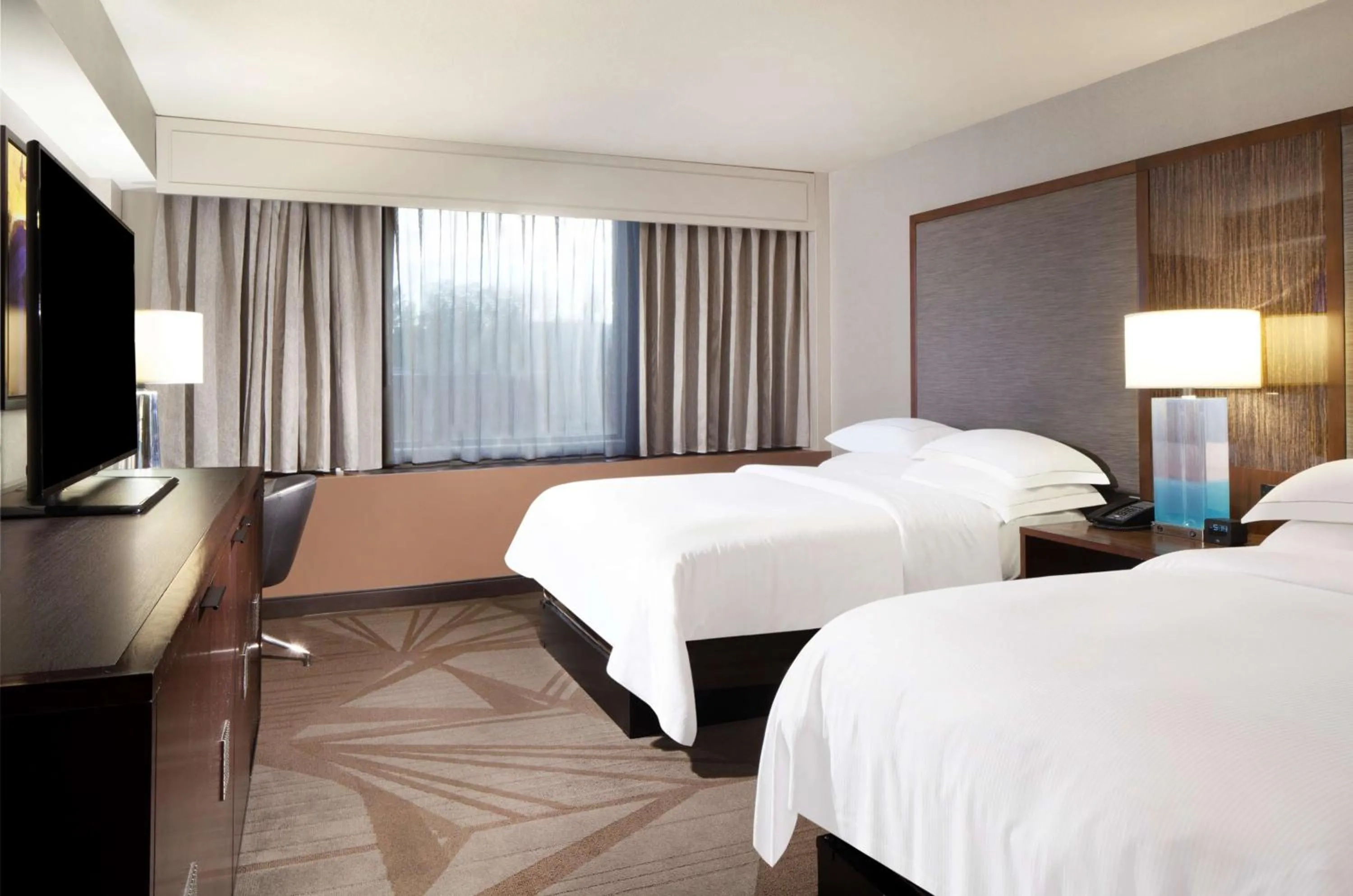 Bedroom, Bed in Hilton Parsippany