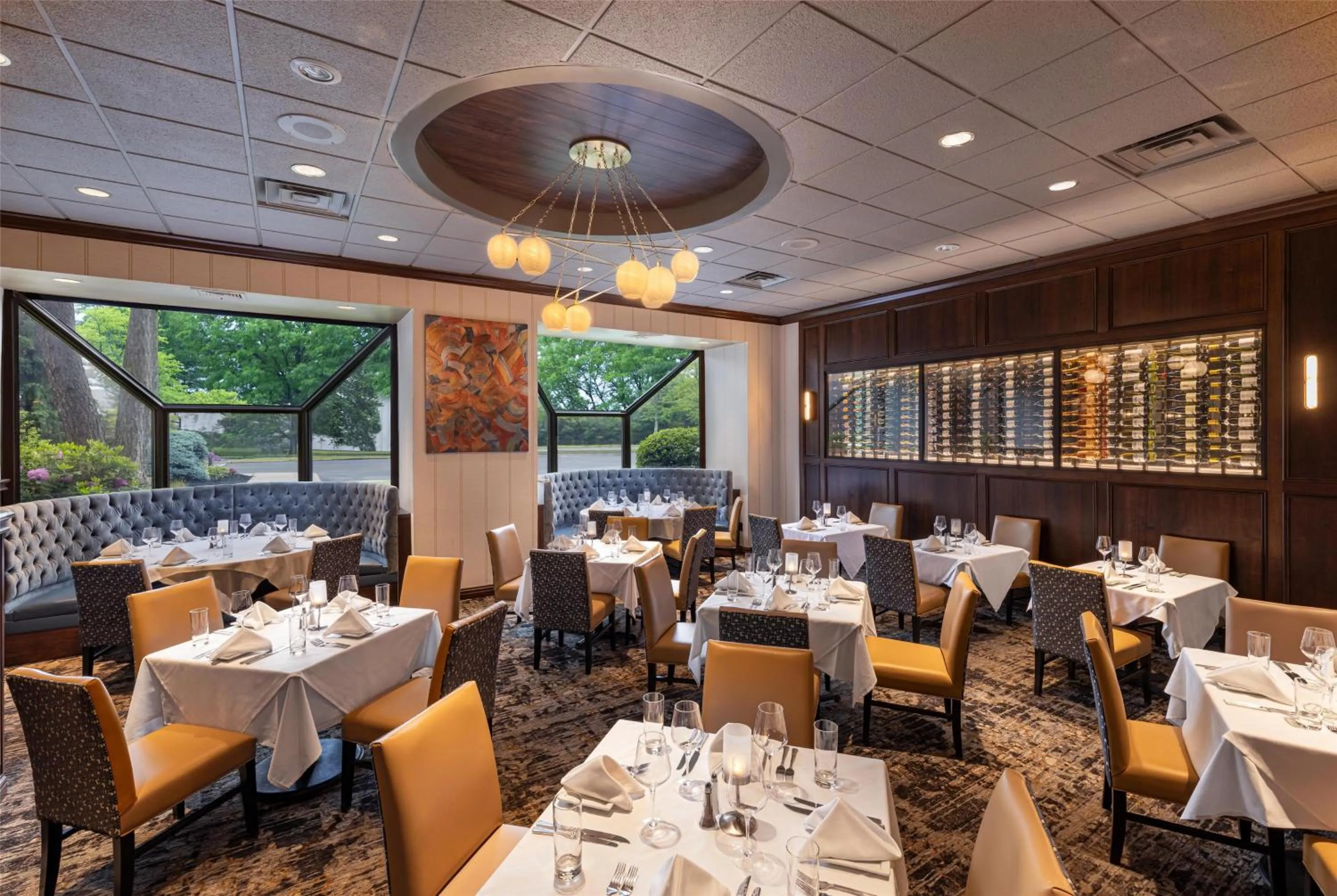 Dining area in Hilton Parsippany