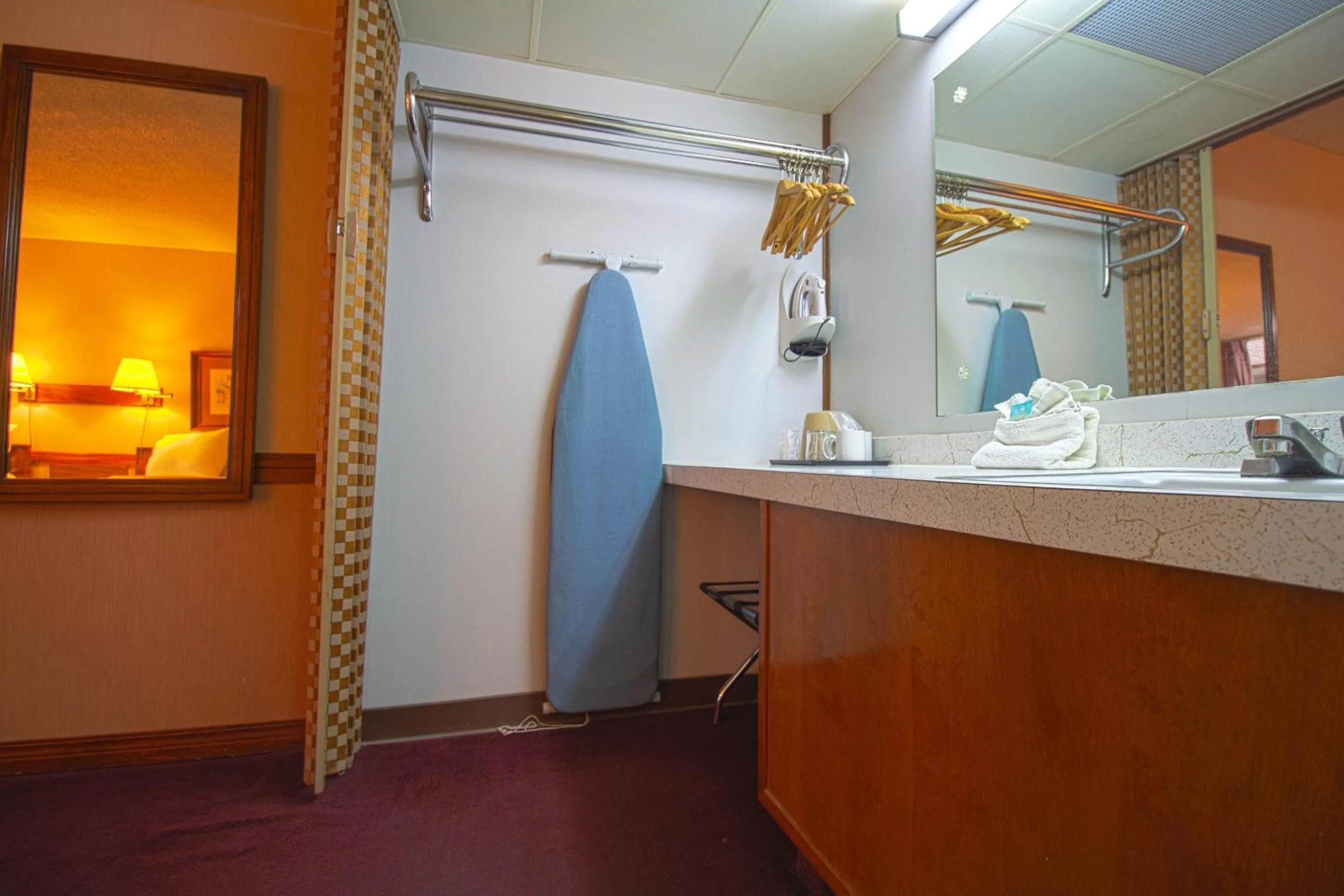 Bathroom in HomeTown Inn By OYO - Liberal, KS