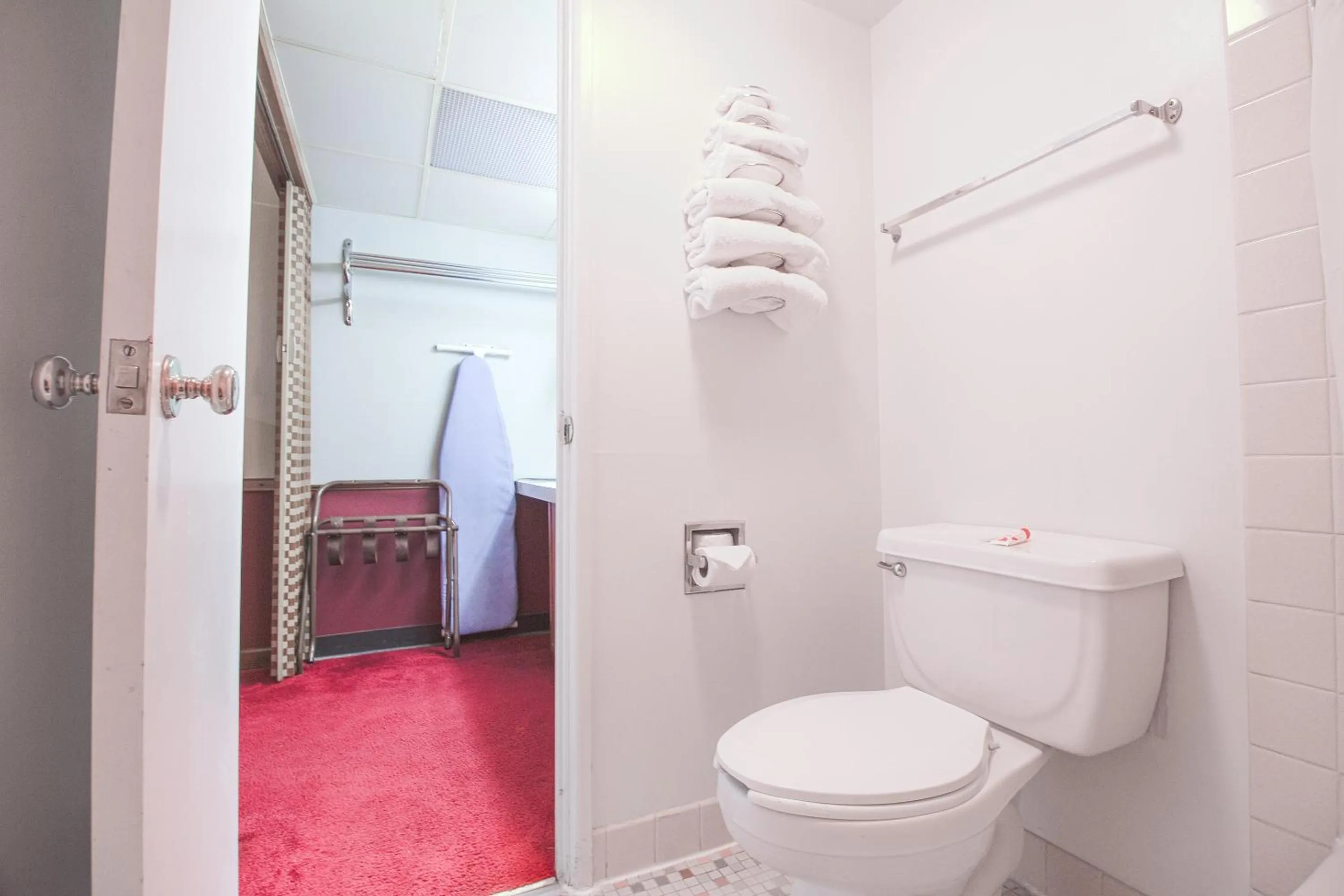 Bathroom in HomeTown Inn By OYO - Liberal, KS