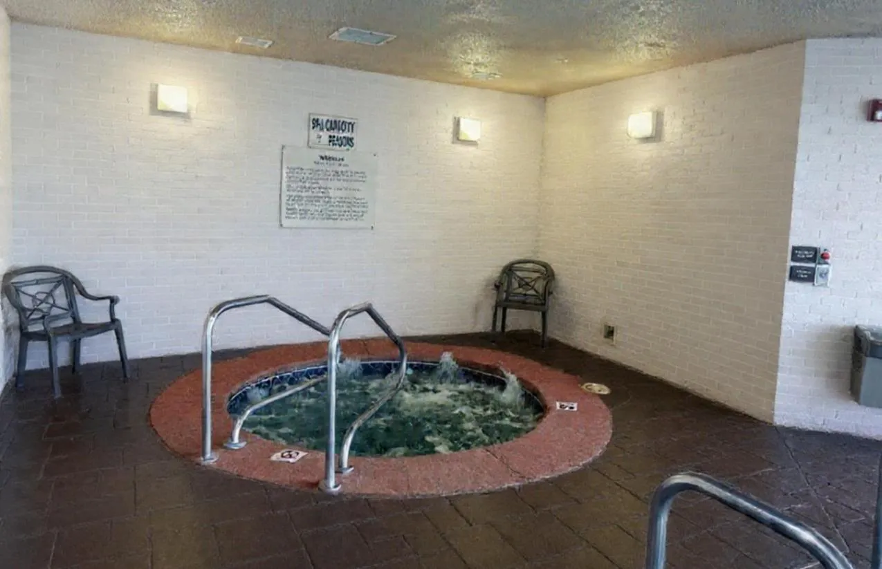 Hot Tub in Hampton Inn & Suites Lawton