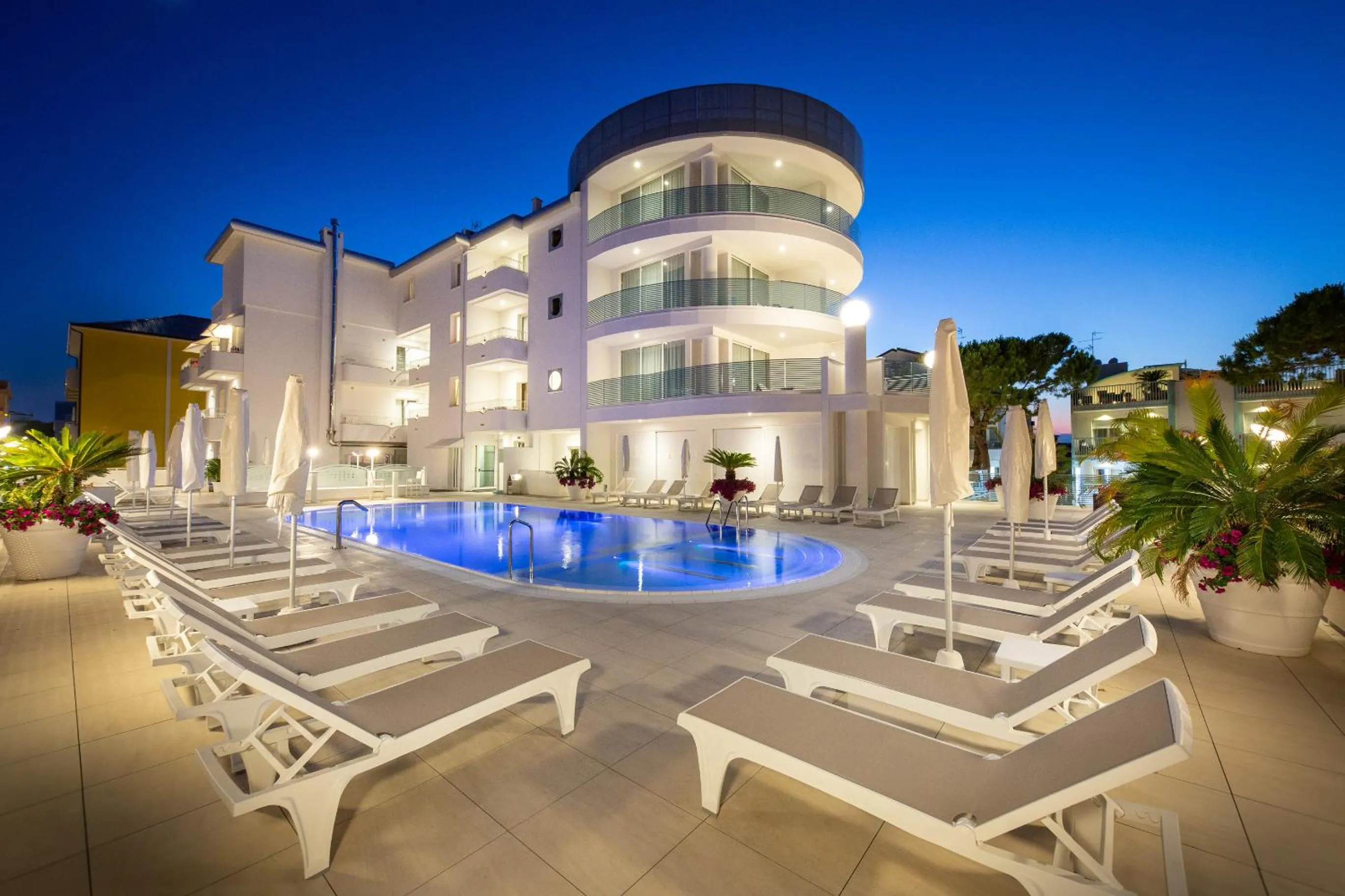 Pool view in International Beach Hotel