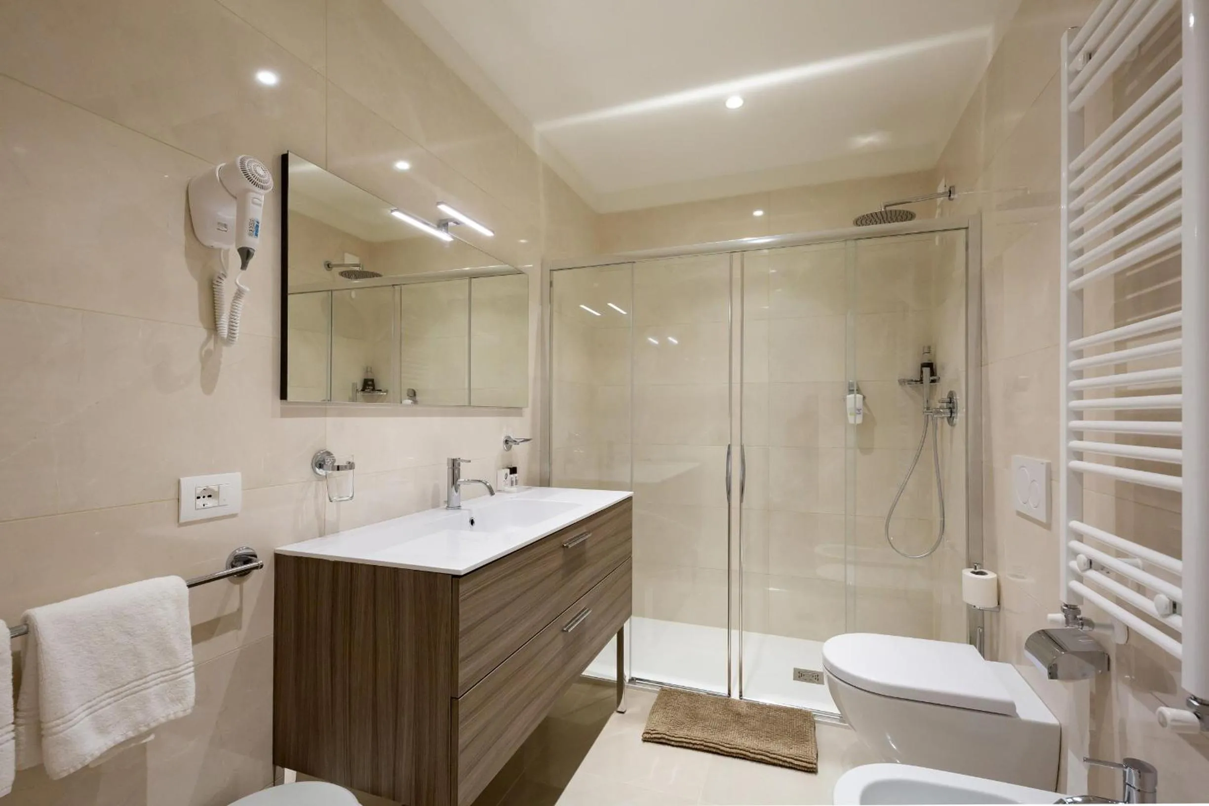 Bathroom in International Beach Hotel