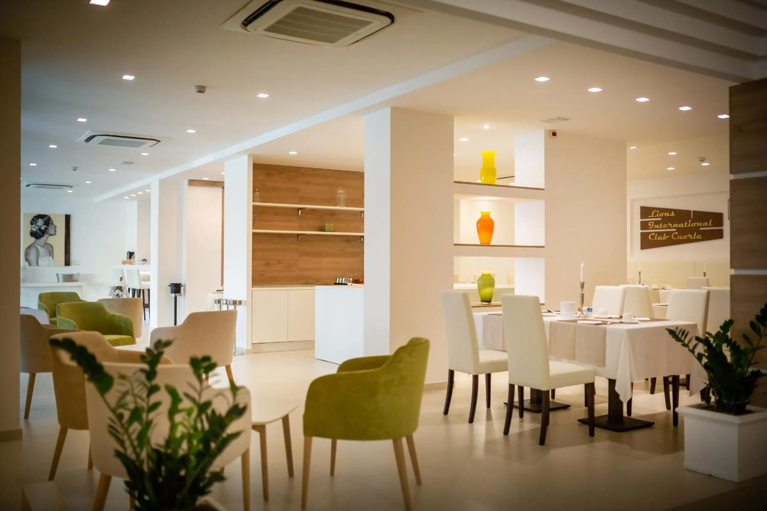 Living room in International Beach Hotel