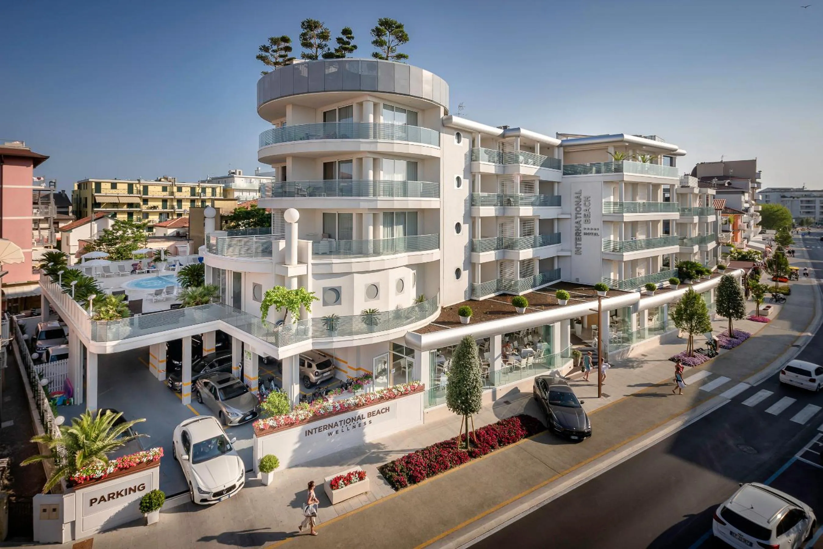 International Beach Hotel