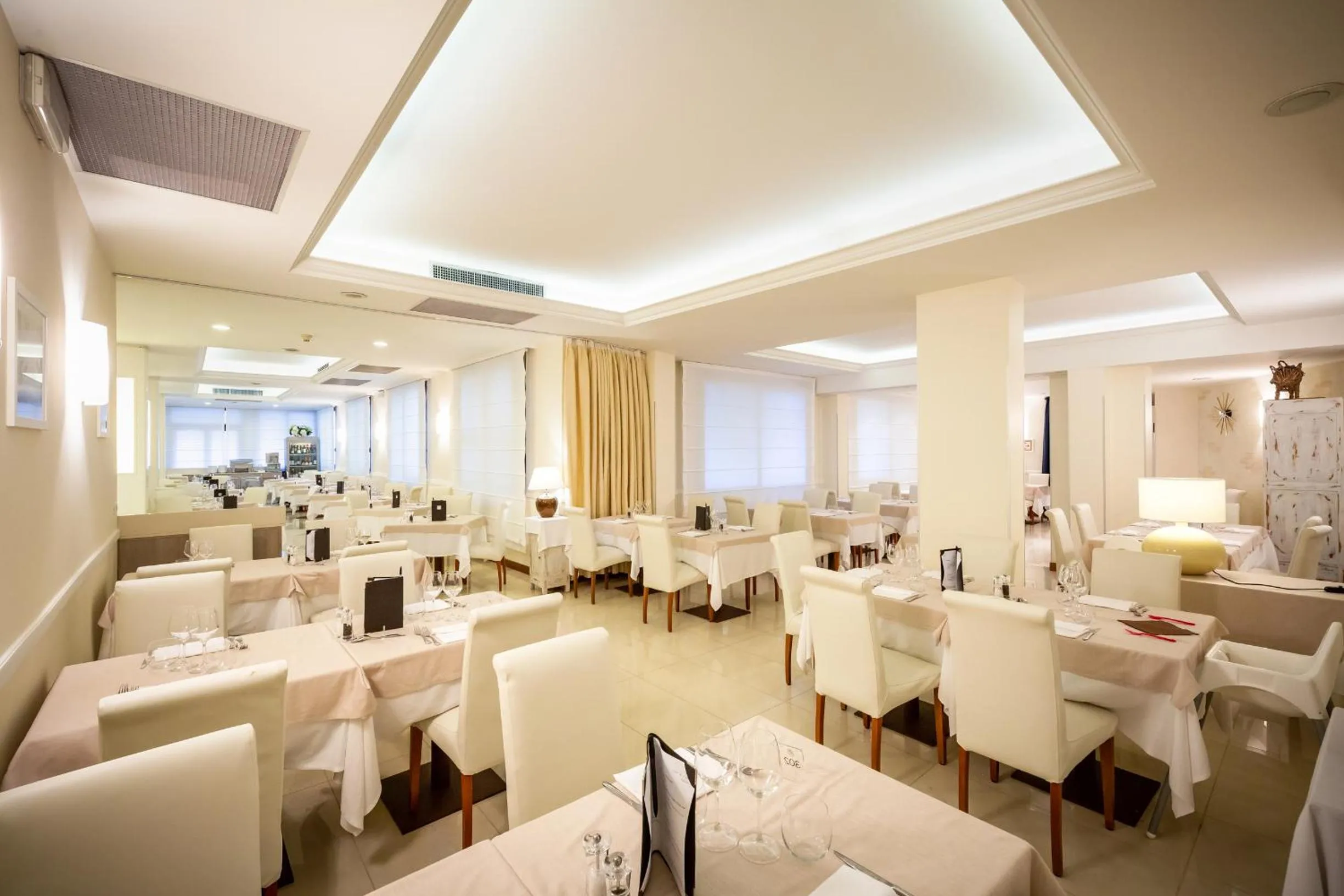 Dining area in International Beach Hotel