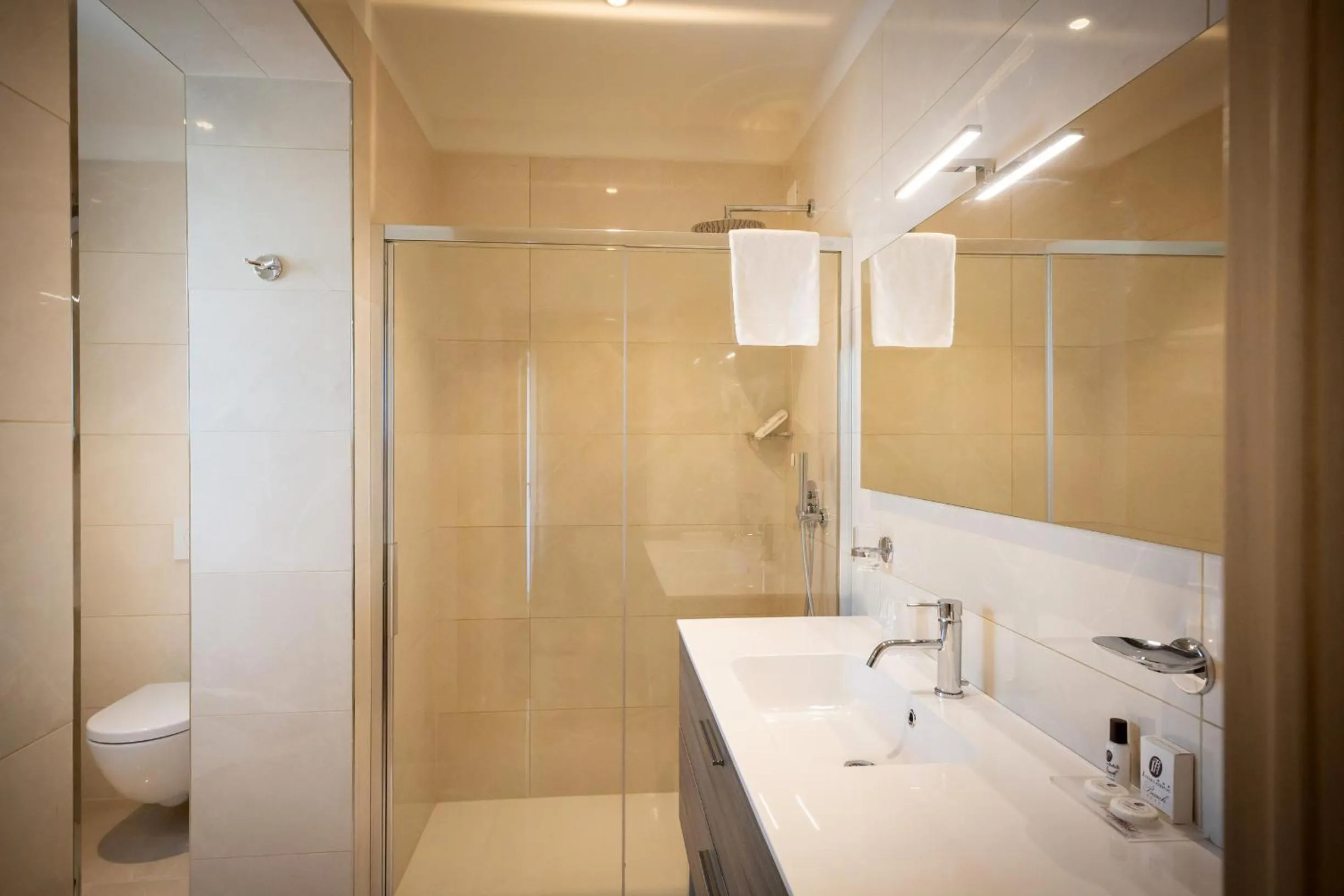 Bathroom in International Beach Hotel