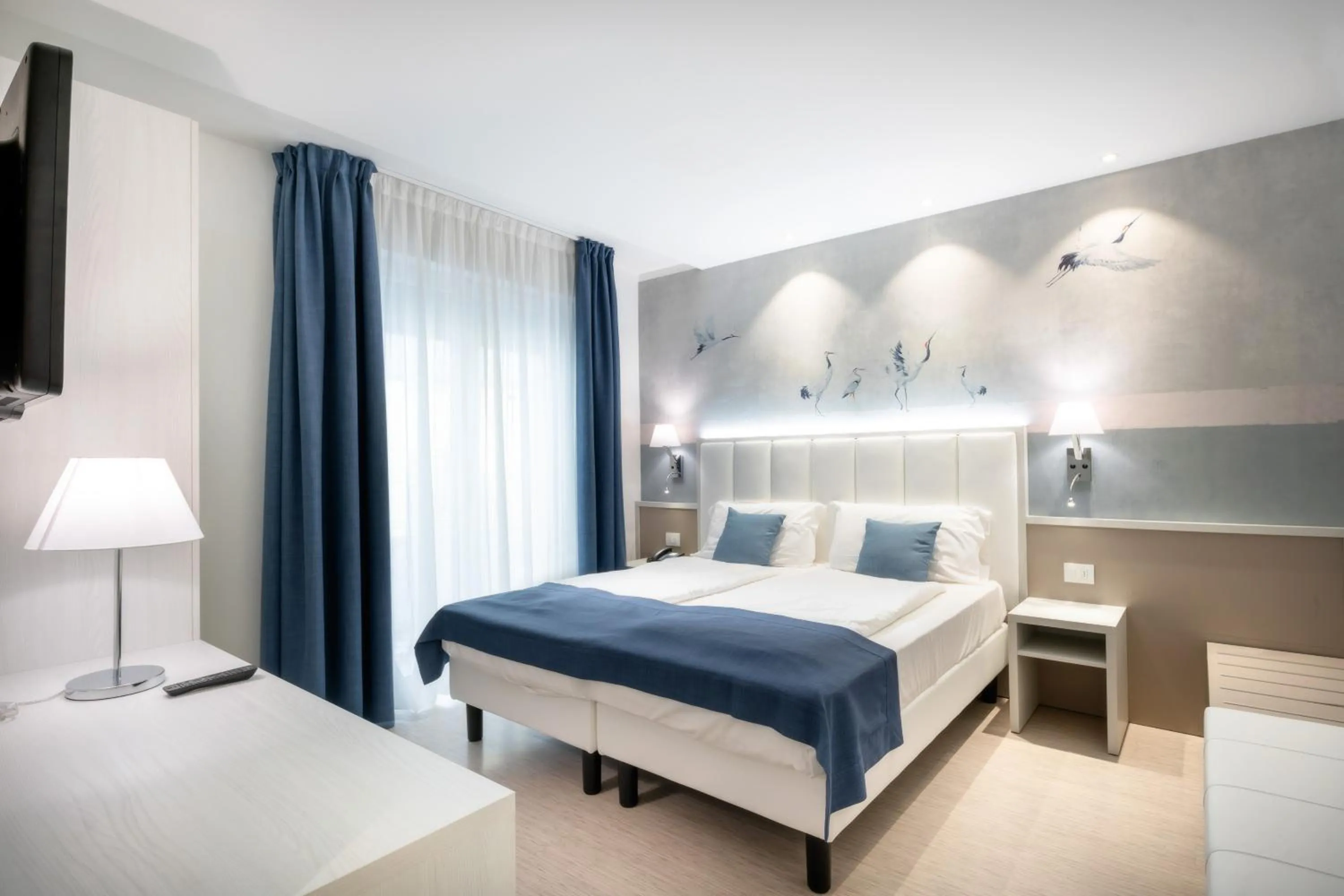Bed in International Beach Hotel